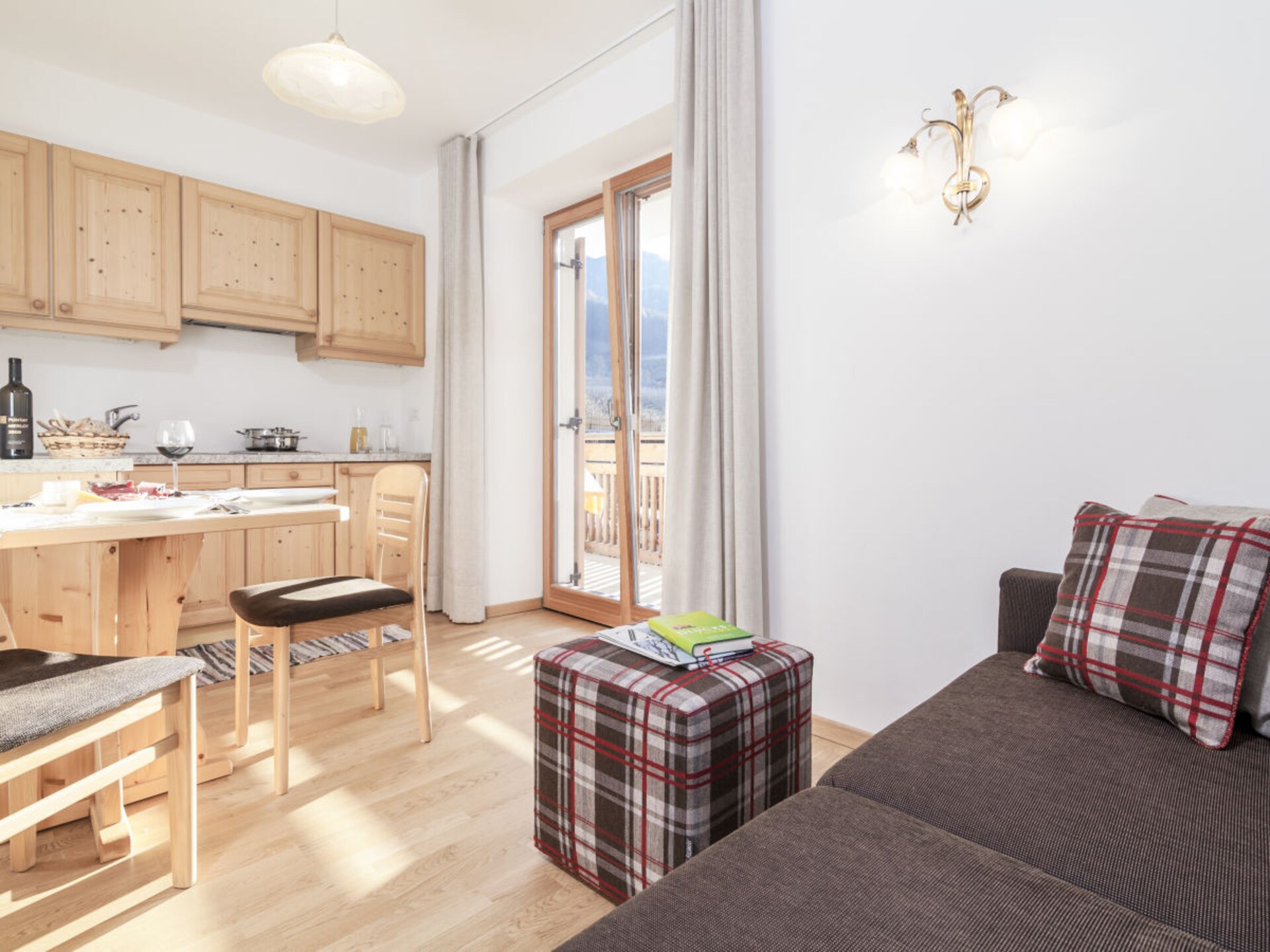 Knus appartement met zonnig balkon op 200m van hartje Brixen - foto 7