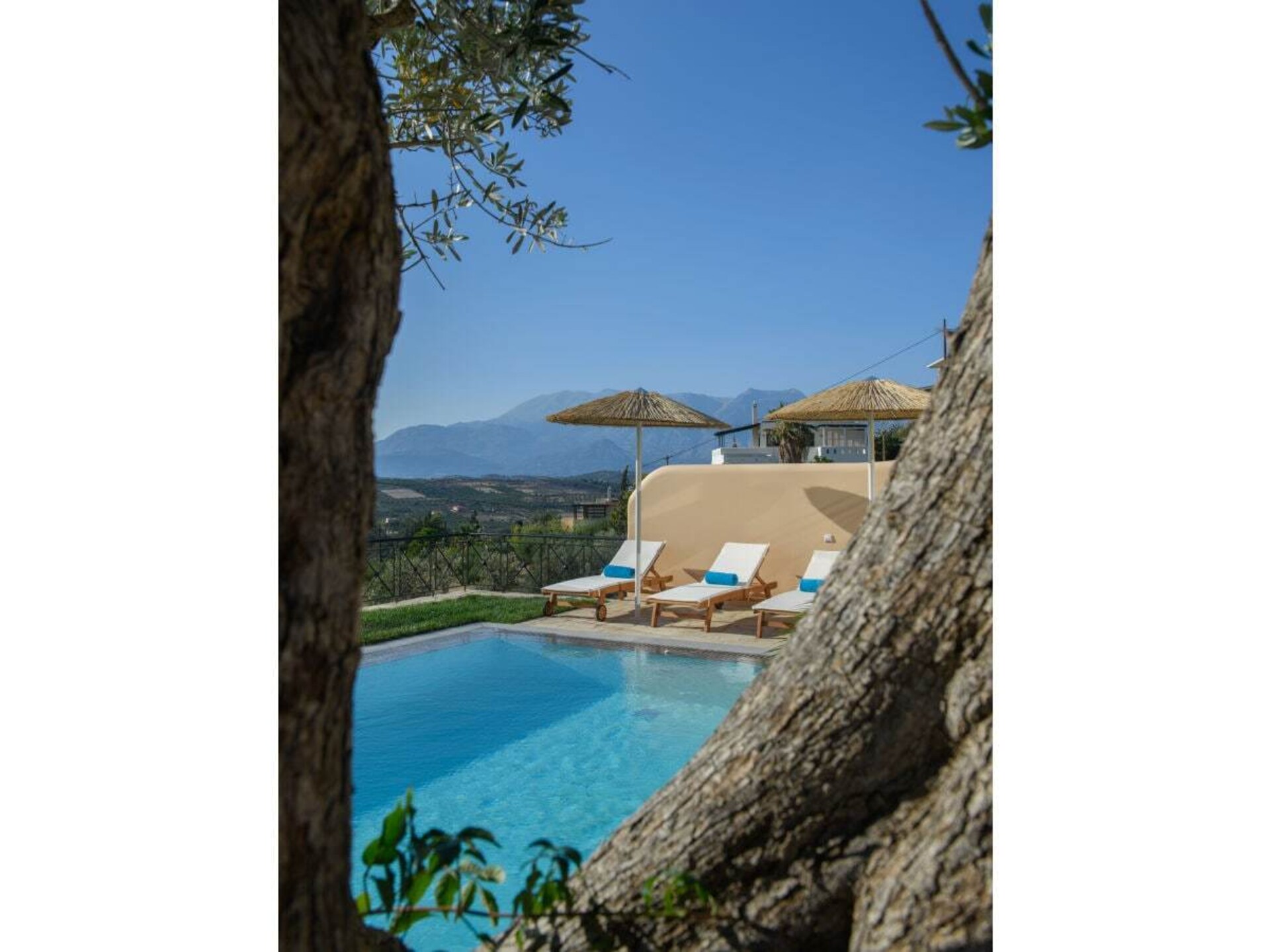 Villa Salla met privézwembad op 800 meter van Heraklion centrum - foto 12