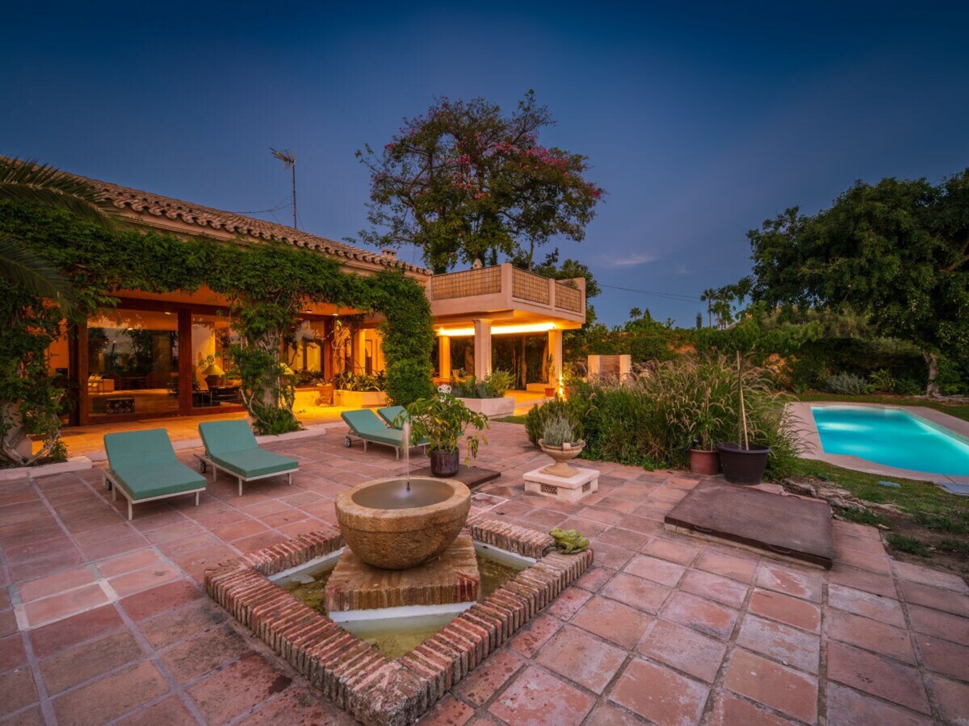 Design villa met privézwembad op 1300m² perceel in Spanje - foto 1