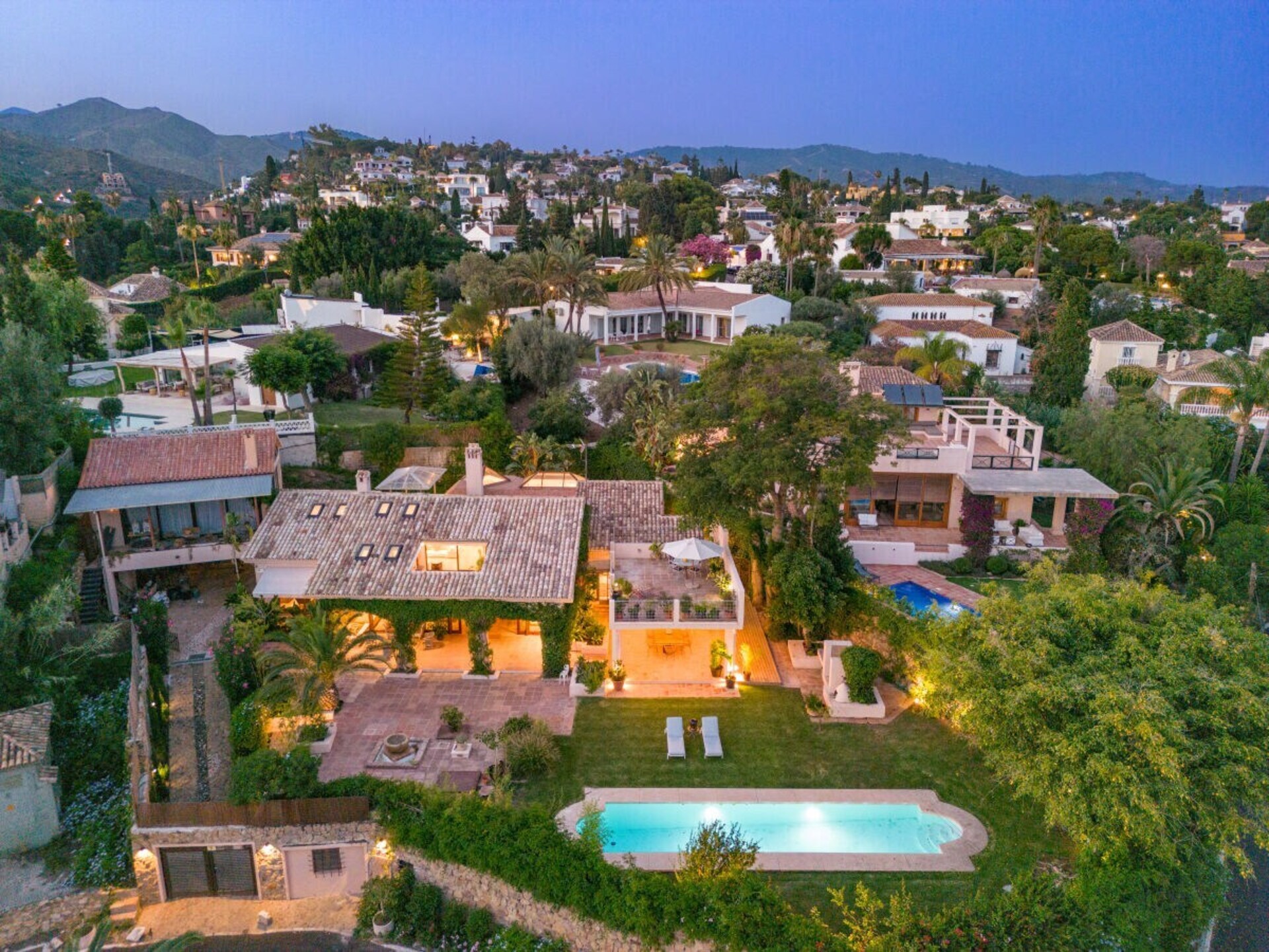 Design villa met privézwembad op 1300m² perceel in Spanje - foto 31
