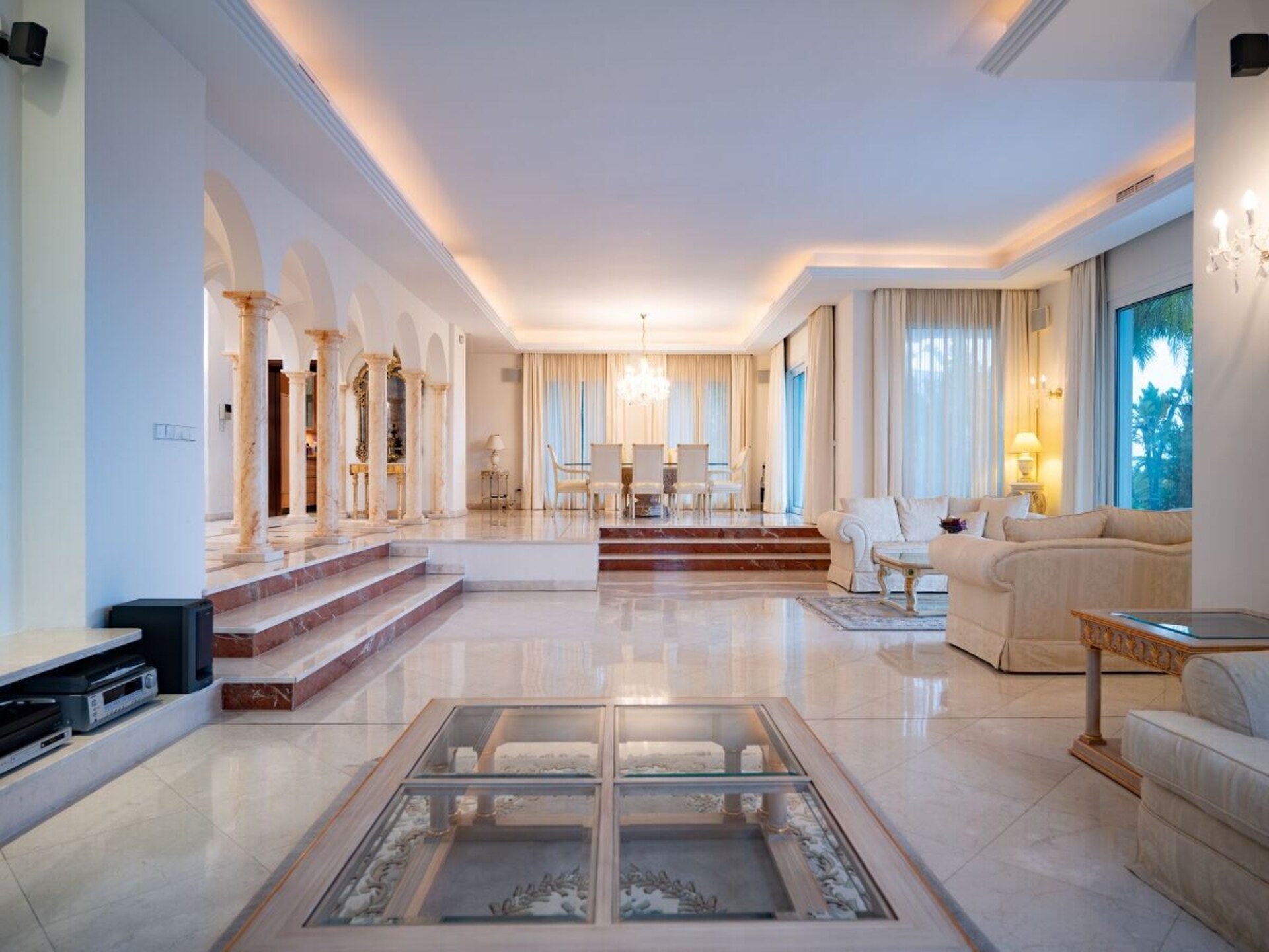 Luxe villa Marbella met 5 slaapkamers, verwarmd zwembad en zeezicht - foto 11