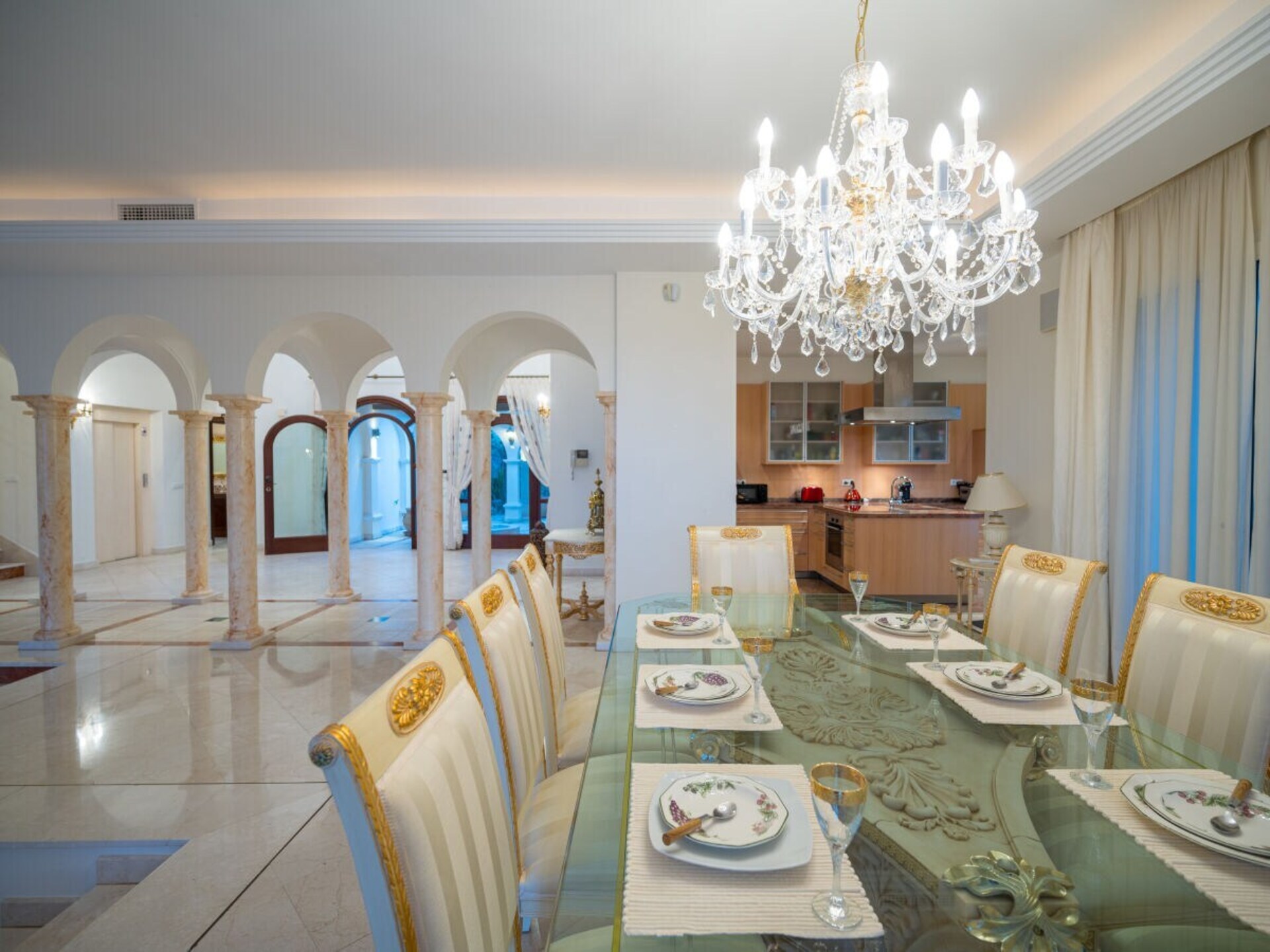 Luxe villa Marbella met 5 slaapkamers, verwarmd zwembad en zeezicht - foto 14