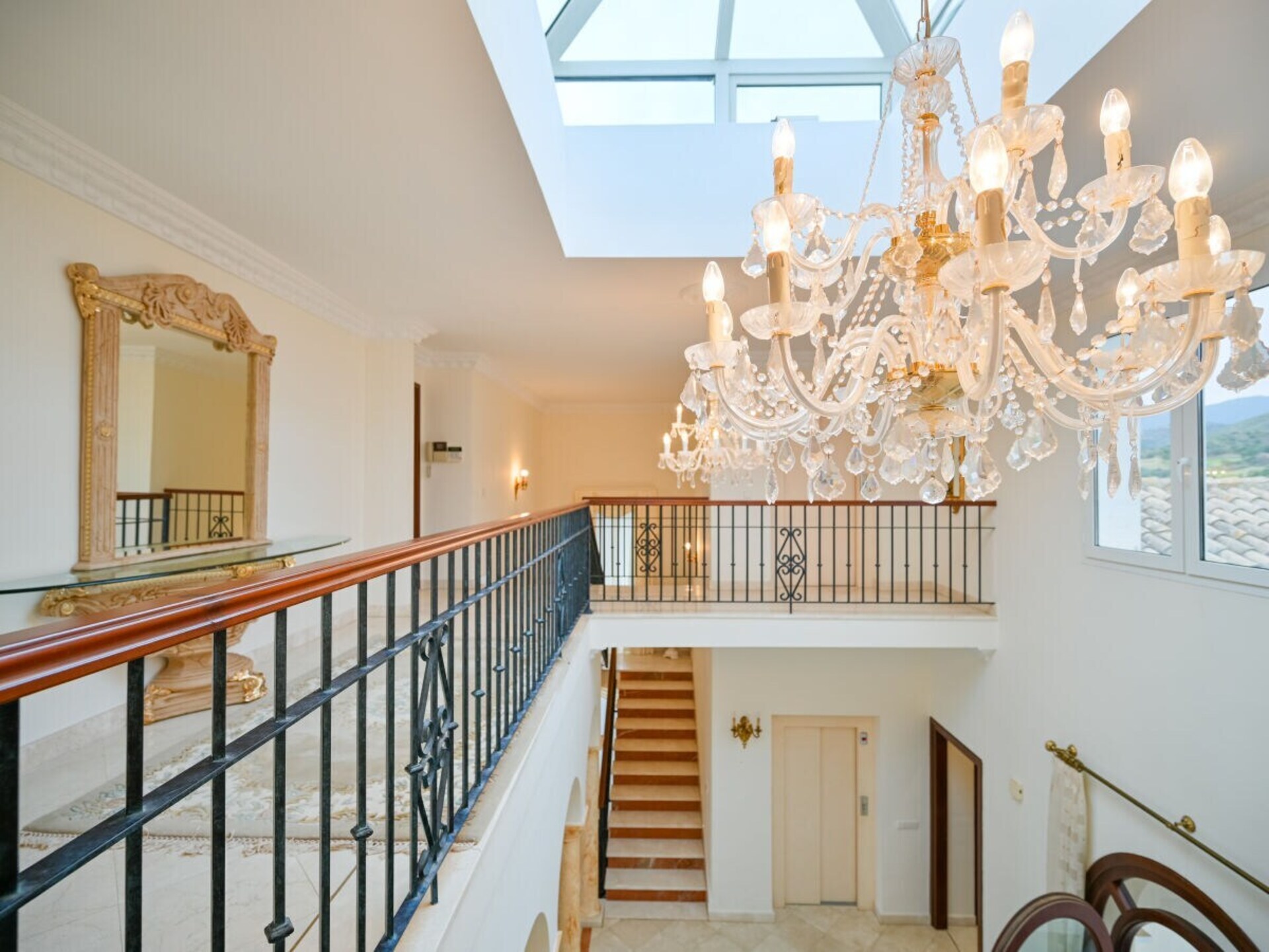 Luxe villa Marbella met 5 slaapkamers, verwarmd zwembad en zeezicht - foto 26