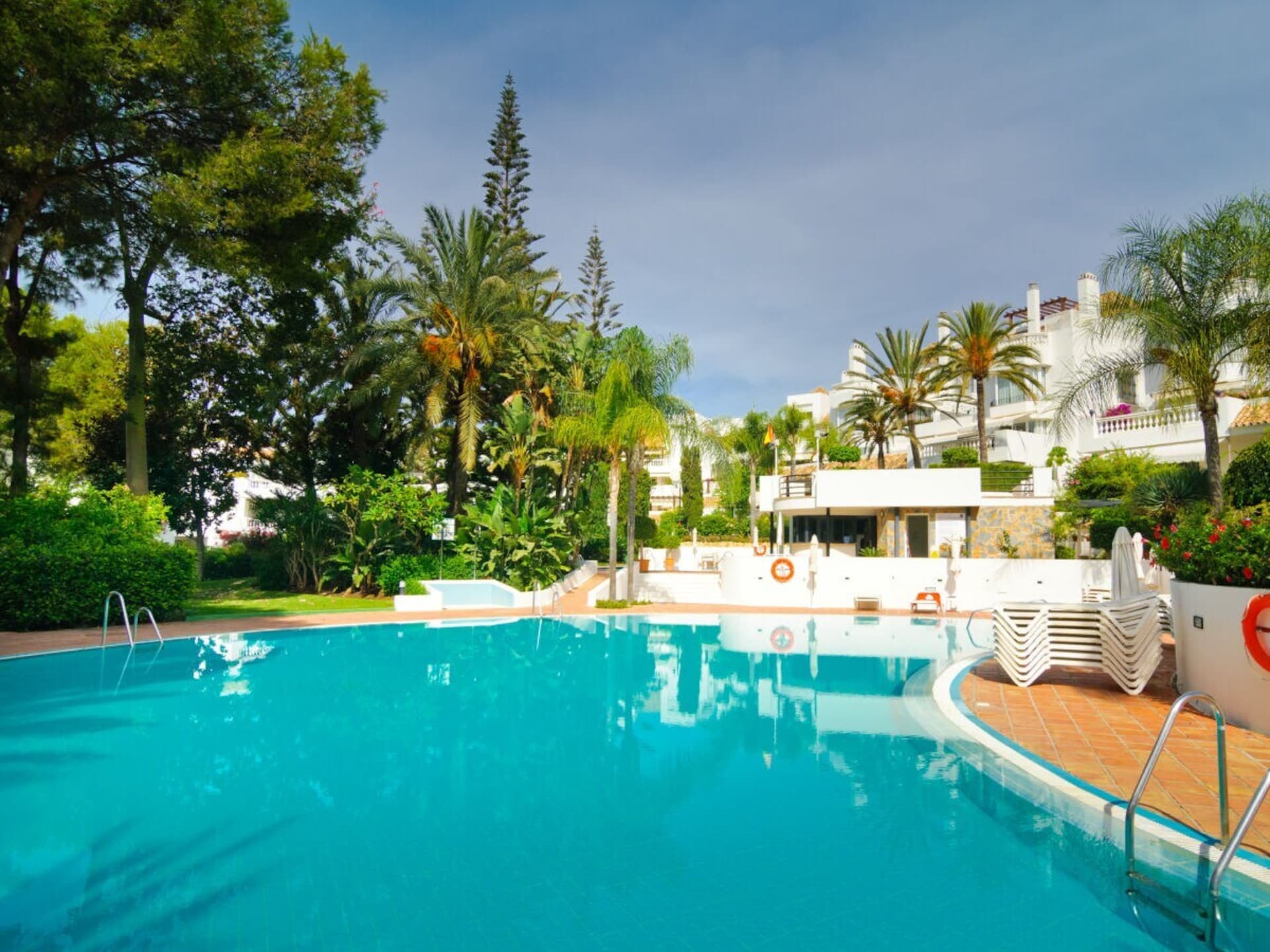Ruim vakantiehuis met 3 slaapkamers direct aan het strand in Marbella - foto 5