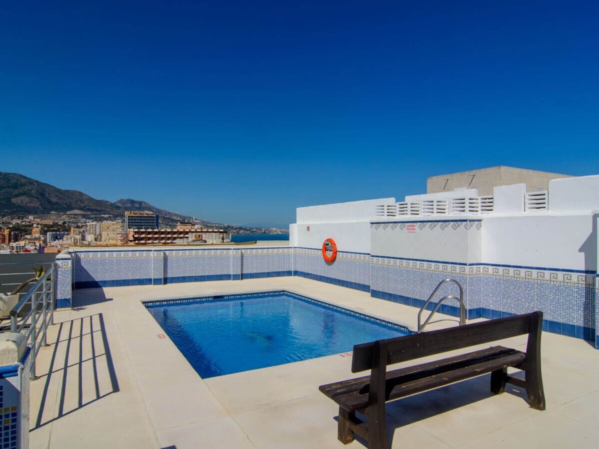 Zonnig vakantiehuis met terras en zwembad nabij strand Fuengirola - foto 5