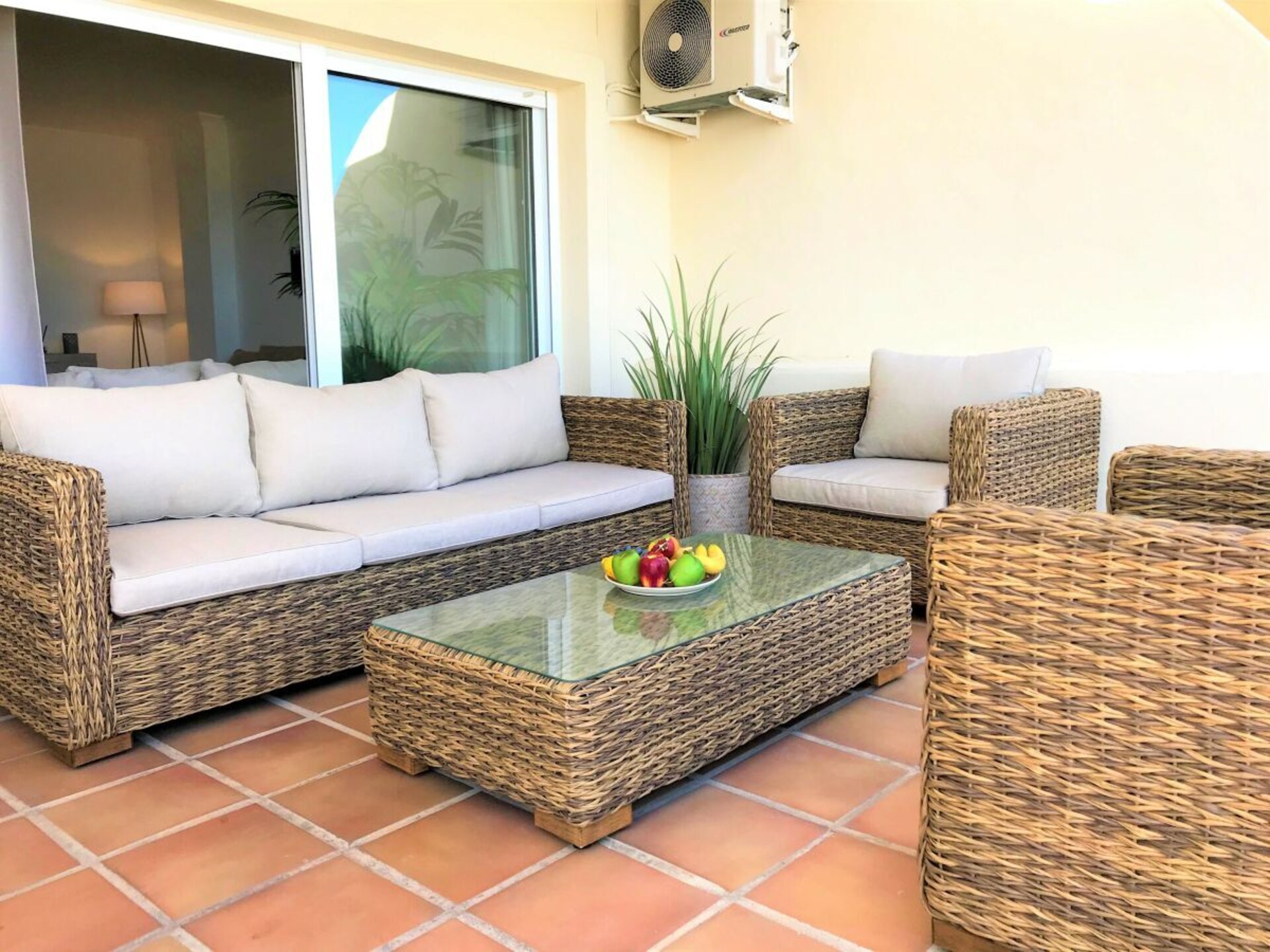 Strandvilla met 3 terrassen en zeezicht in Estepona - foto 10