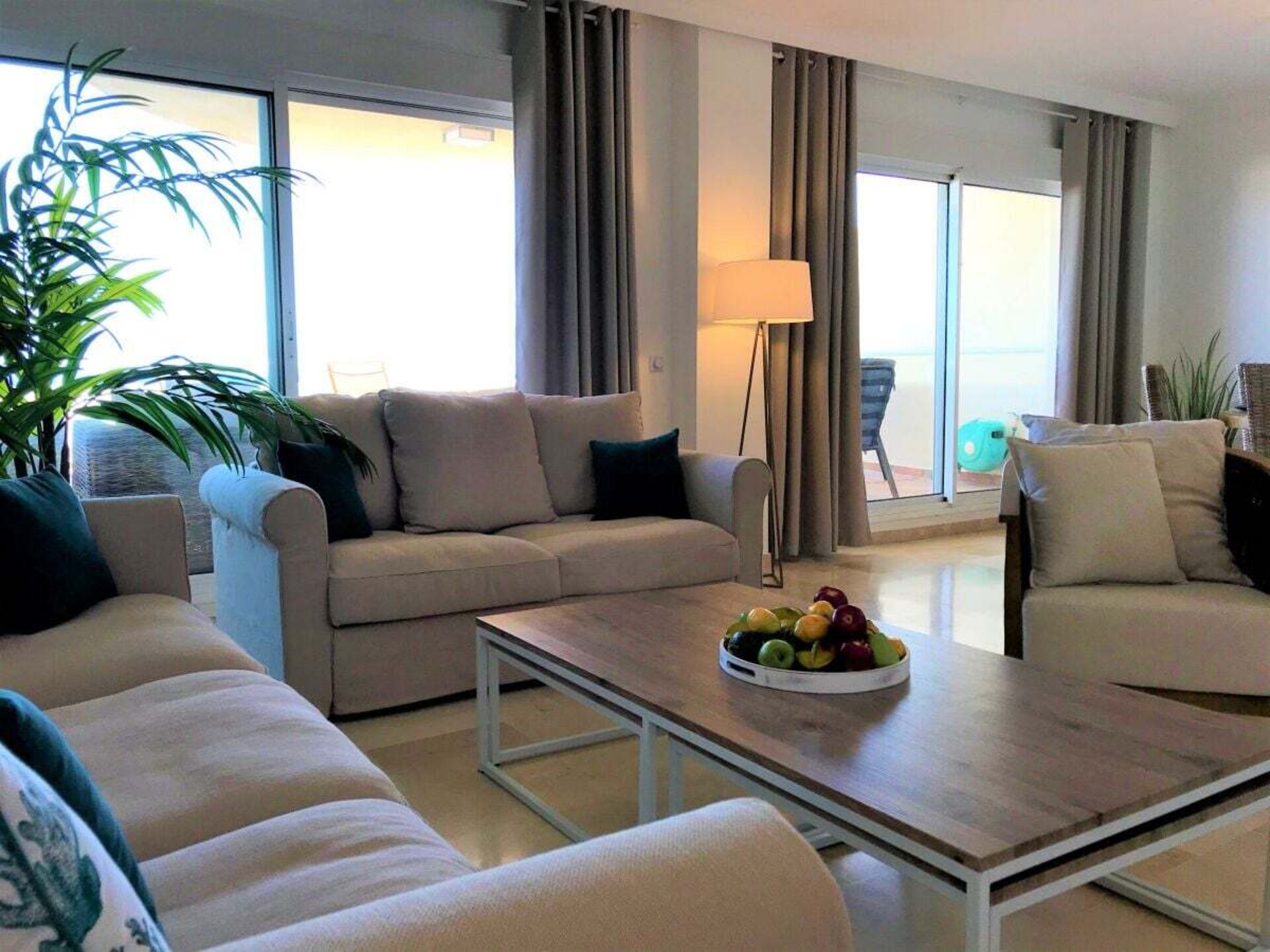Strandvilla met 3 terrassen en zeezicht in Estepona - foto 18