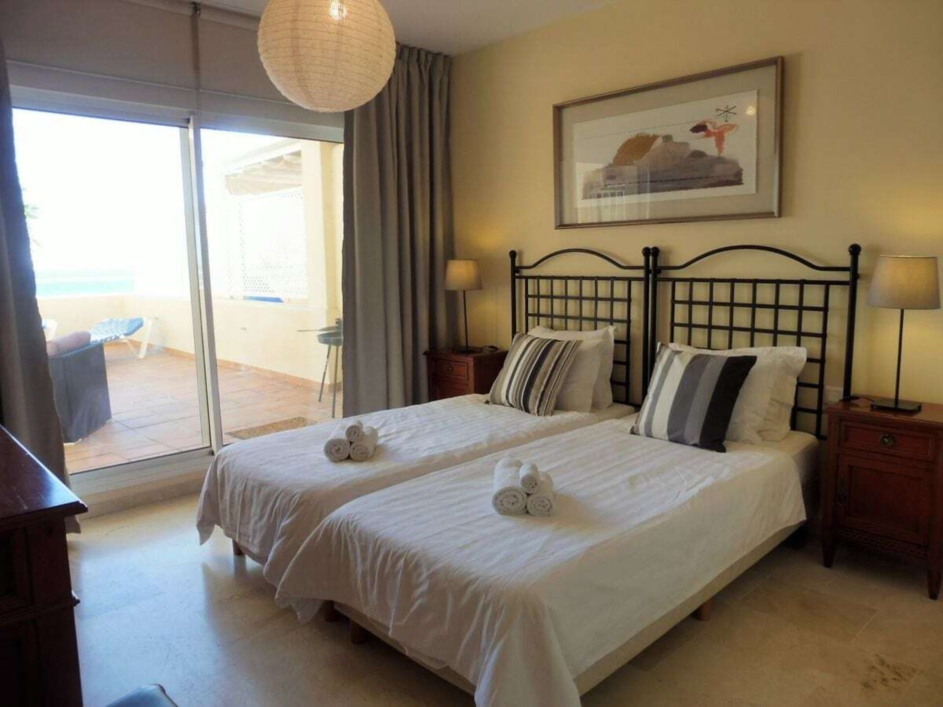 Luxe strandappartement met panoramisch zeezicht en 100m² terras in Bahia de Casares - foto 13