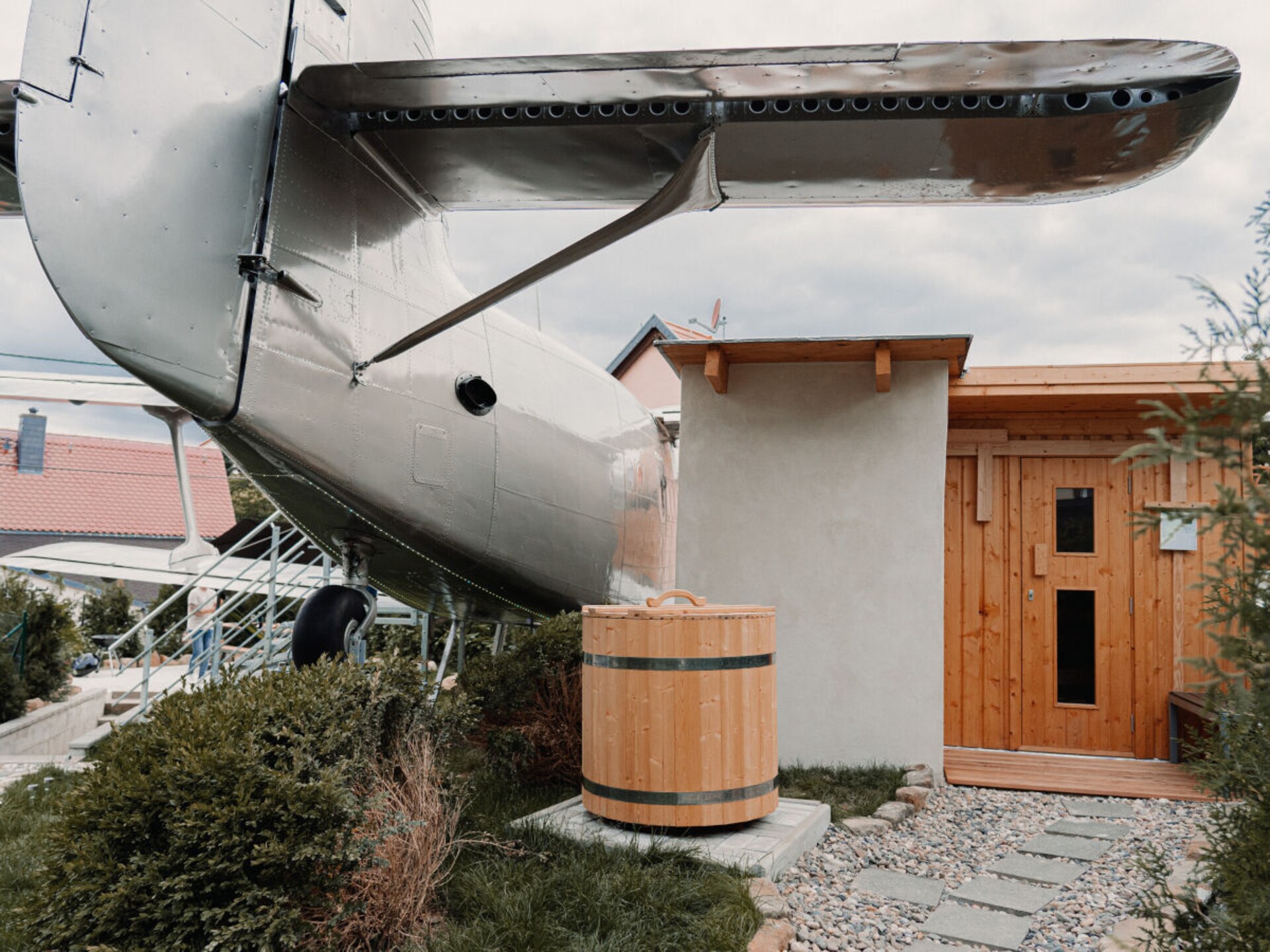 Uniek vliegtuigvakantiehuis voor 4 personen in Altendorf met sauna - foto 3