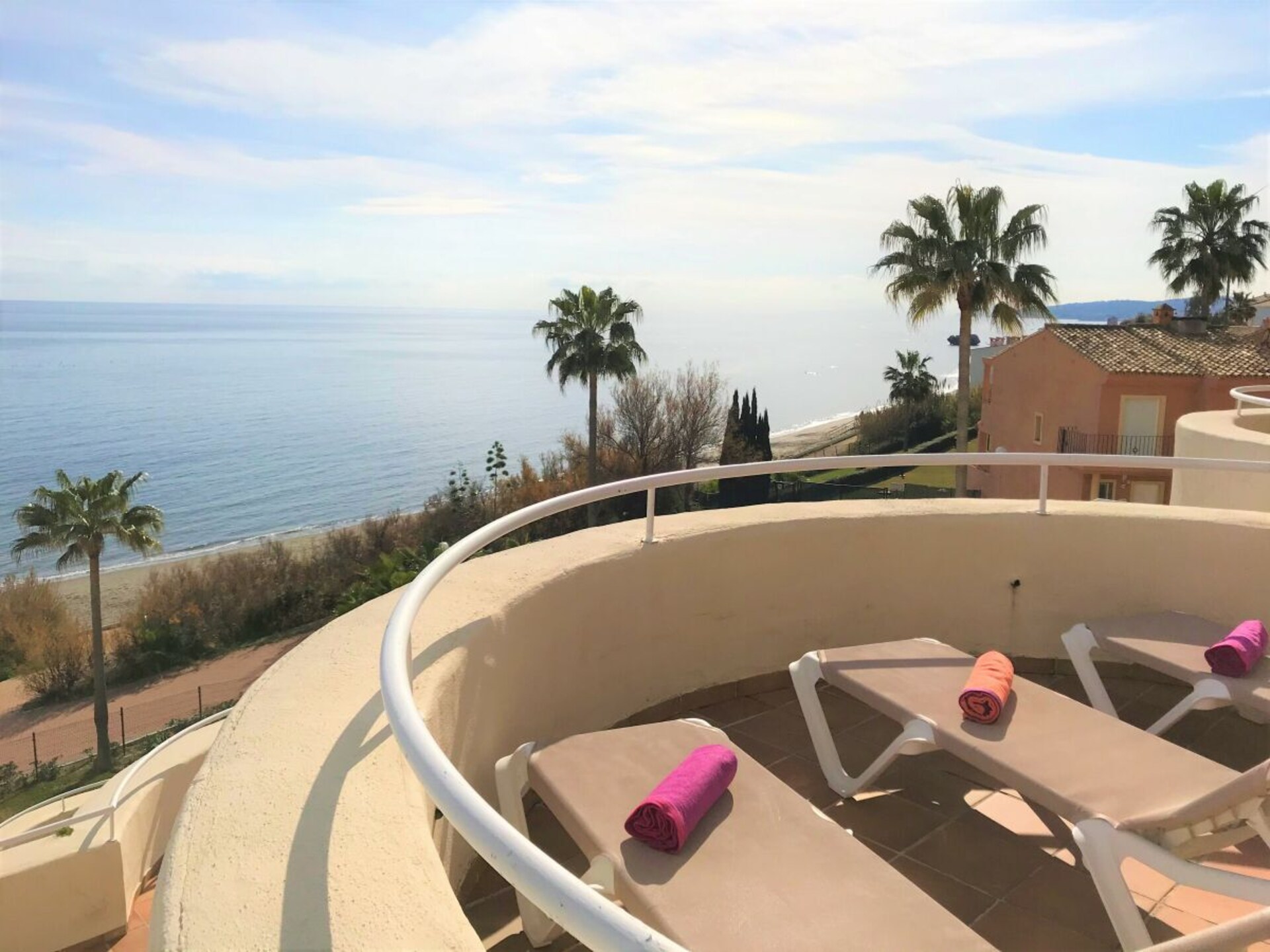 Penthouse aan zee in Casares met panoramisch uitzicht voor 7 personen - foto 8