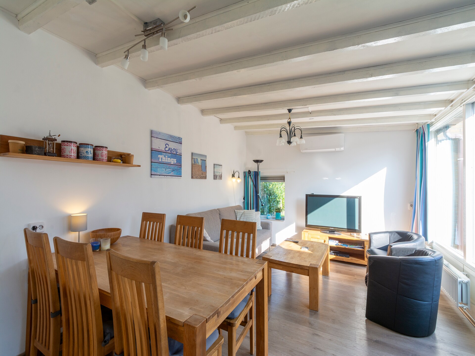 Vrijstaande bungalow met omheinde tuin, 4 km van strand Sint Maartenszee - foto 11