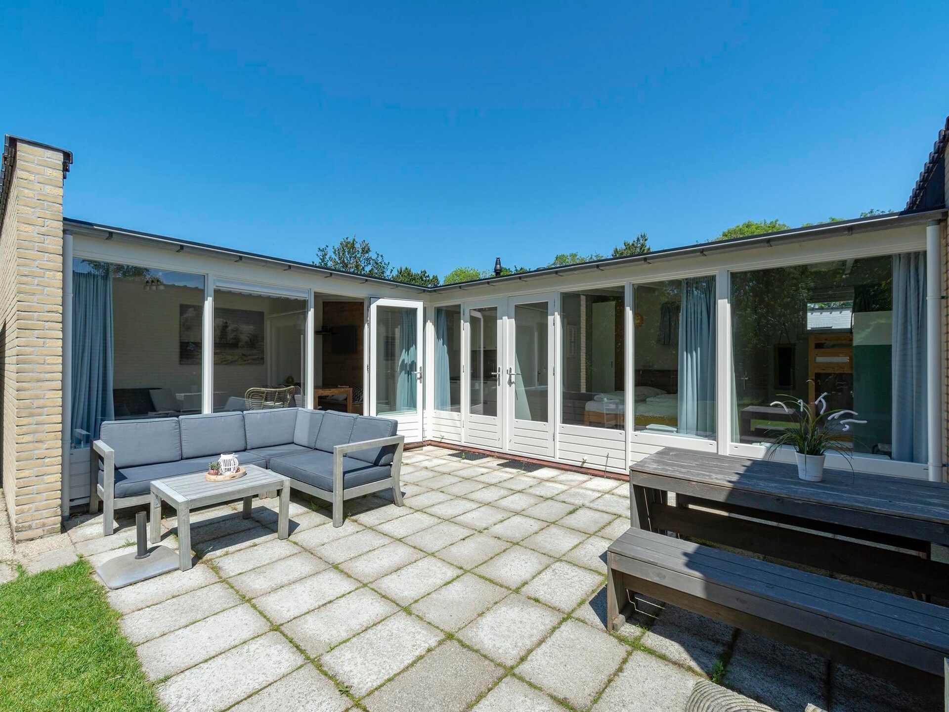 Vrijstaande kustbungalow met omheinde tuin in Sint Maartenszee - foto 15