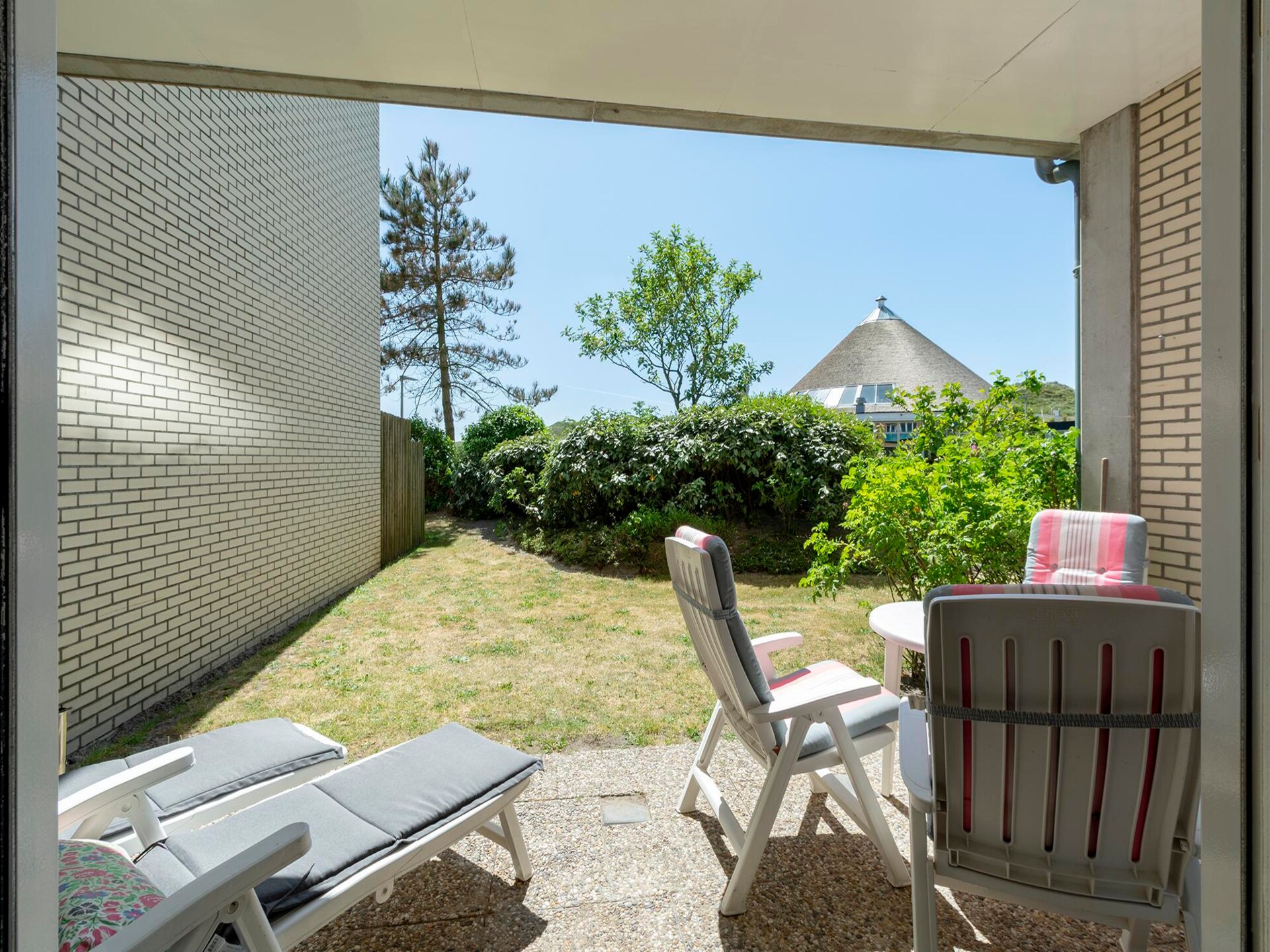 Strandslag 107: sfeervol strandappartement met tuin in Julianadorp - foto 13