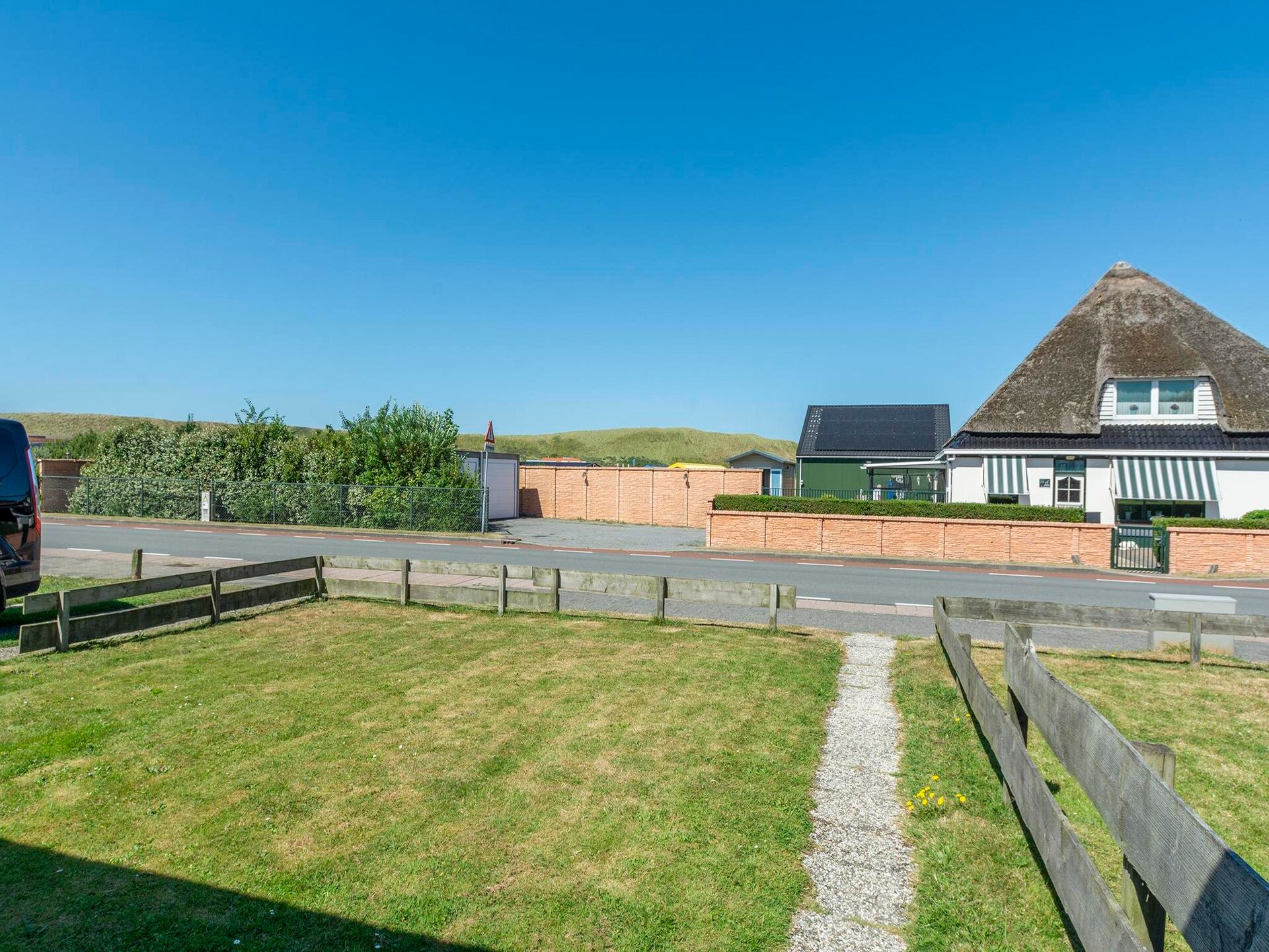 Vrijstaand vakantiehuis in Callantsoog, 900m van strand met omheinde tuin - foto 9