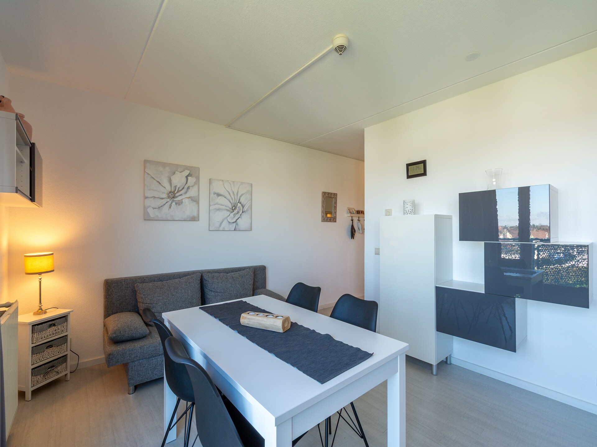 Modern appartement met Frans balkon op strandcomplex in Julianadorp - foto 7