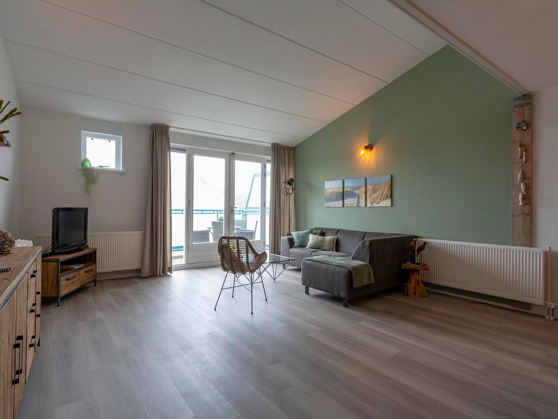 Modern strandappartement met duinzicht op loopafstand van zee - foto 3