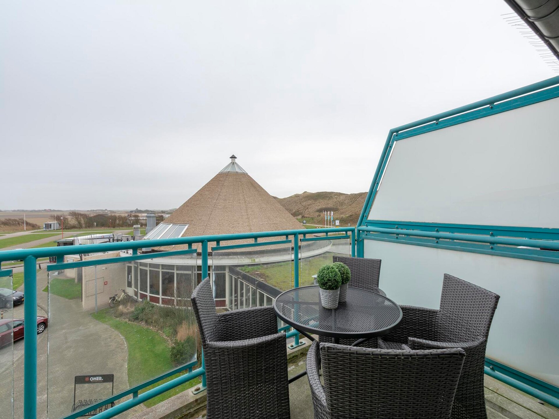 Modern strandappartement met duinzicht op loopafstand van zee - foto 15