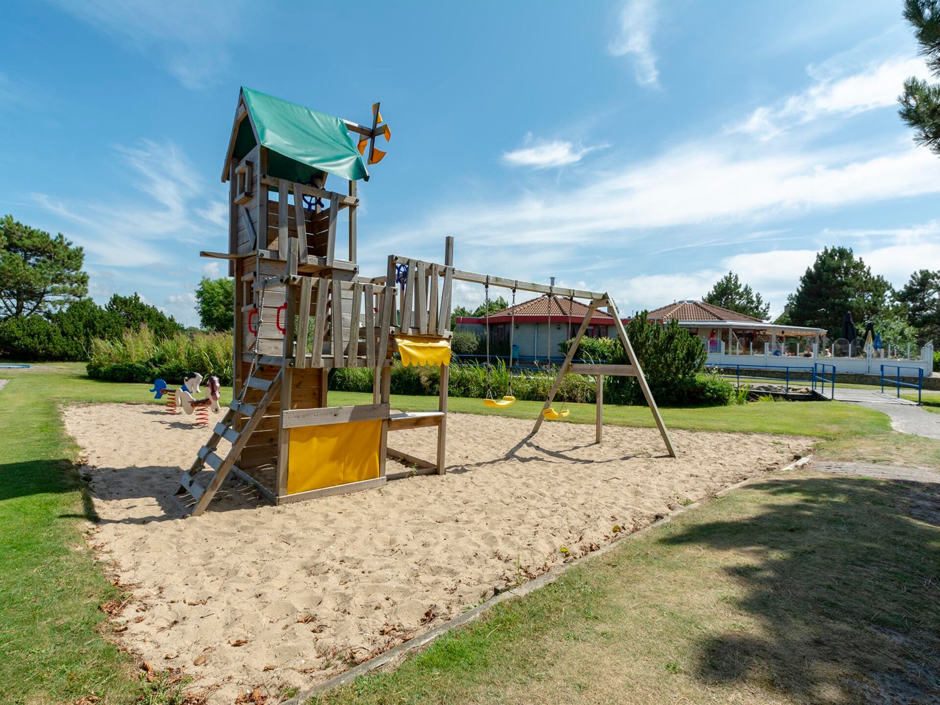 Modern strandappartement met duinzicht op loopafstand van zee - foto 16