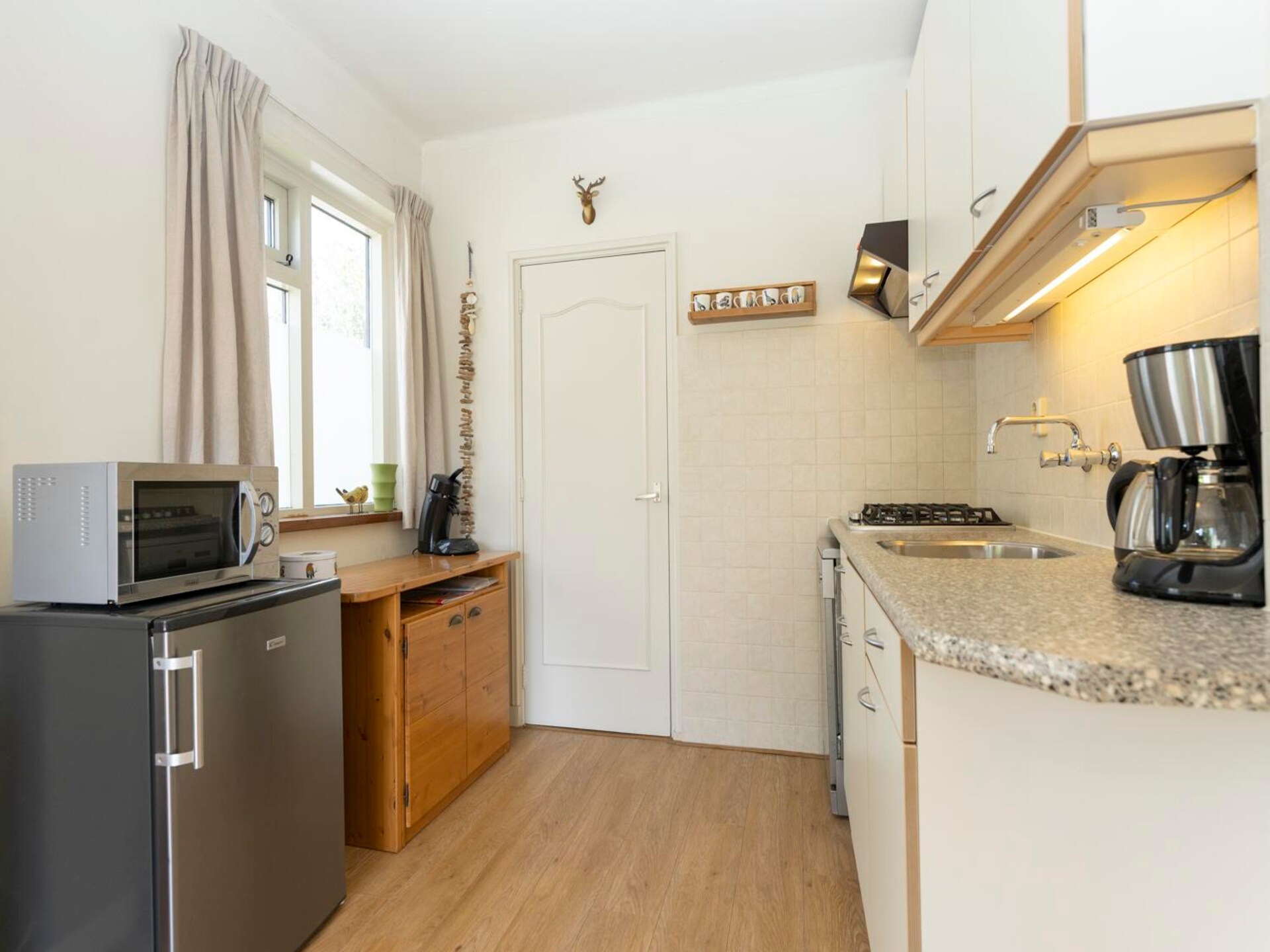 Strandhuys Alikruik: sfeervol appartement in hartje De Koog - foto 9