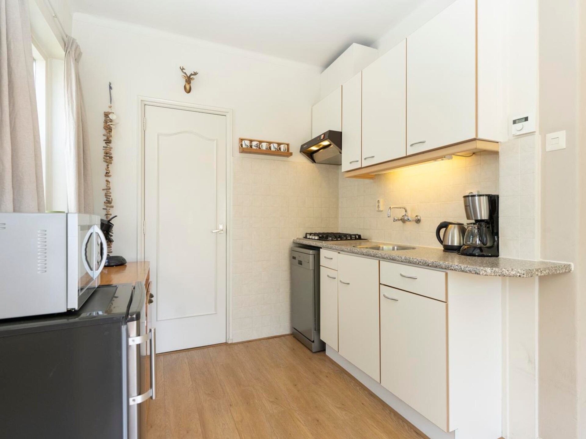 Strandhuys Alikruik: sfeervol appartement in hartje De Koog - foto 4