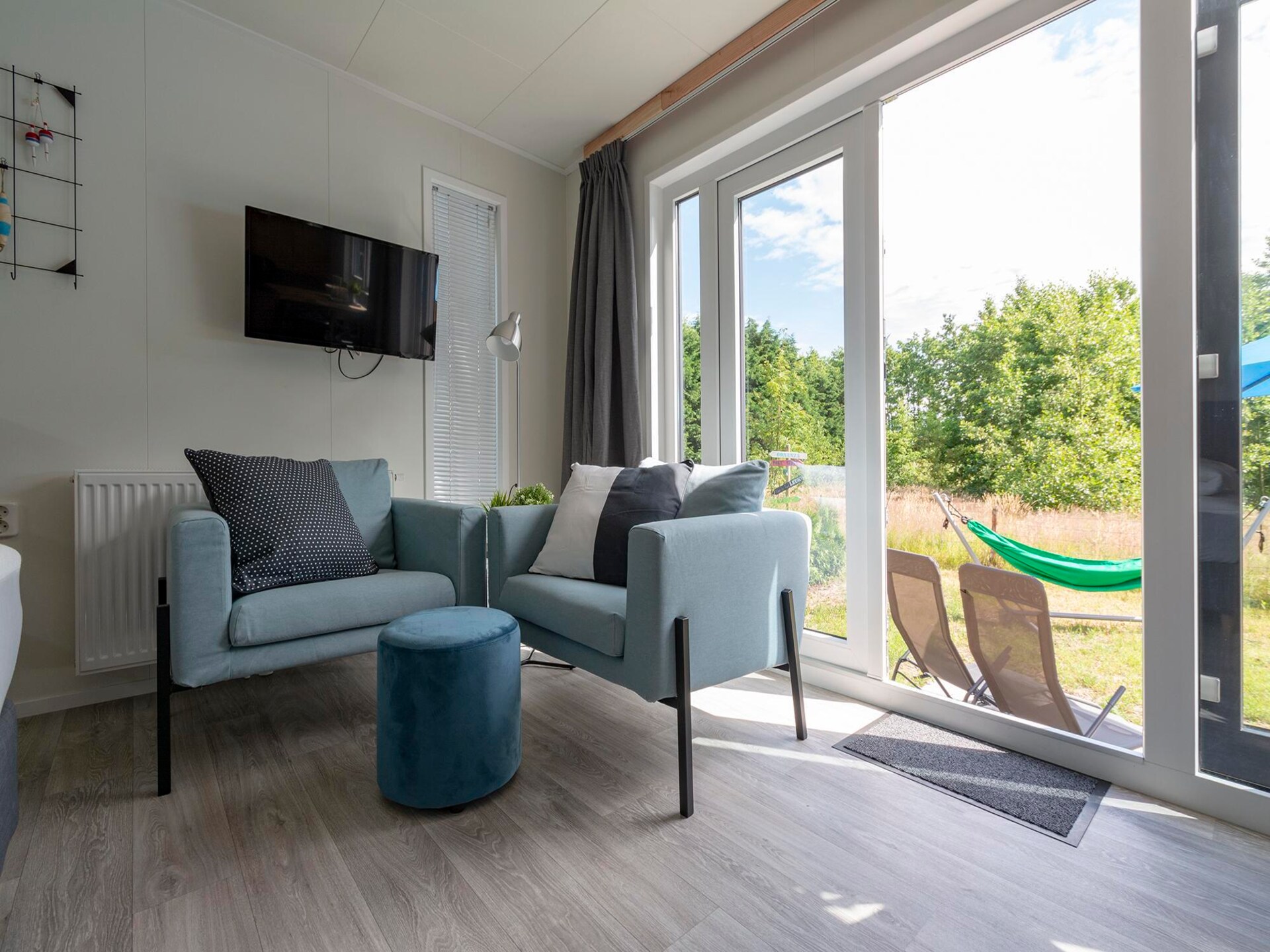 Beach Studio Texel: stijlvol stacaravan voor 2 in rustig park bij De Koog - foto 2