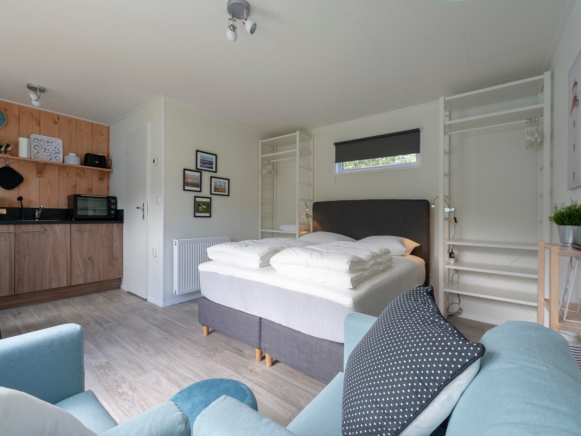 Beach Studio Texel: stijlvol stacaravan voor 2 in rustig park bij De Koog - foto 9