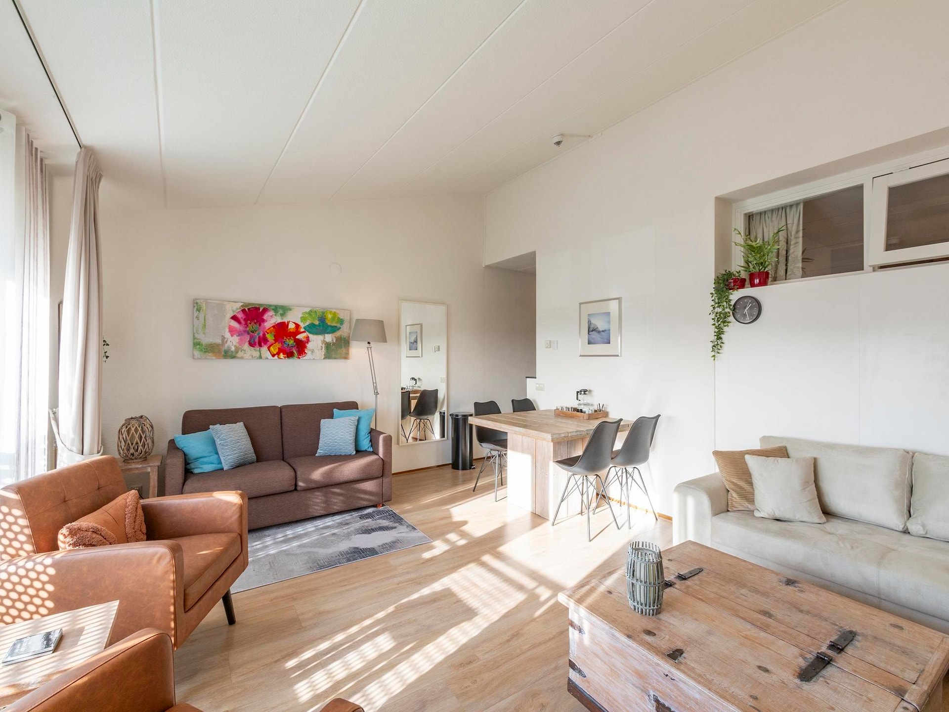 Strandslag 217: Licht appartement met Frans balkon in Julianadorp - foto 11