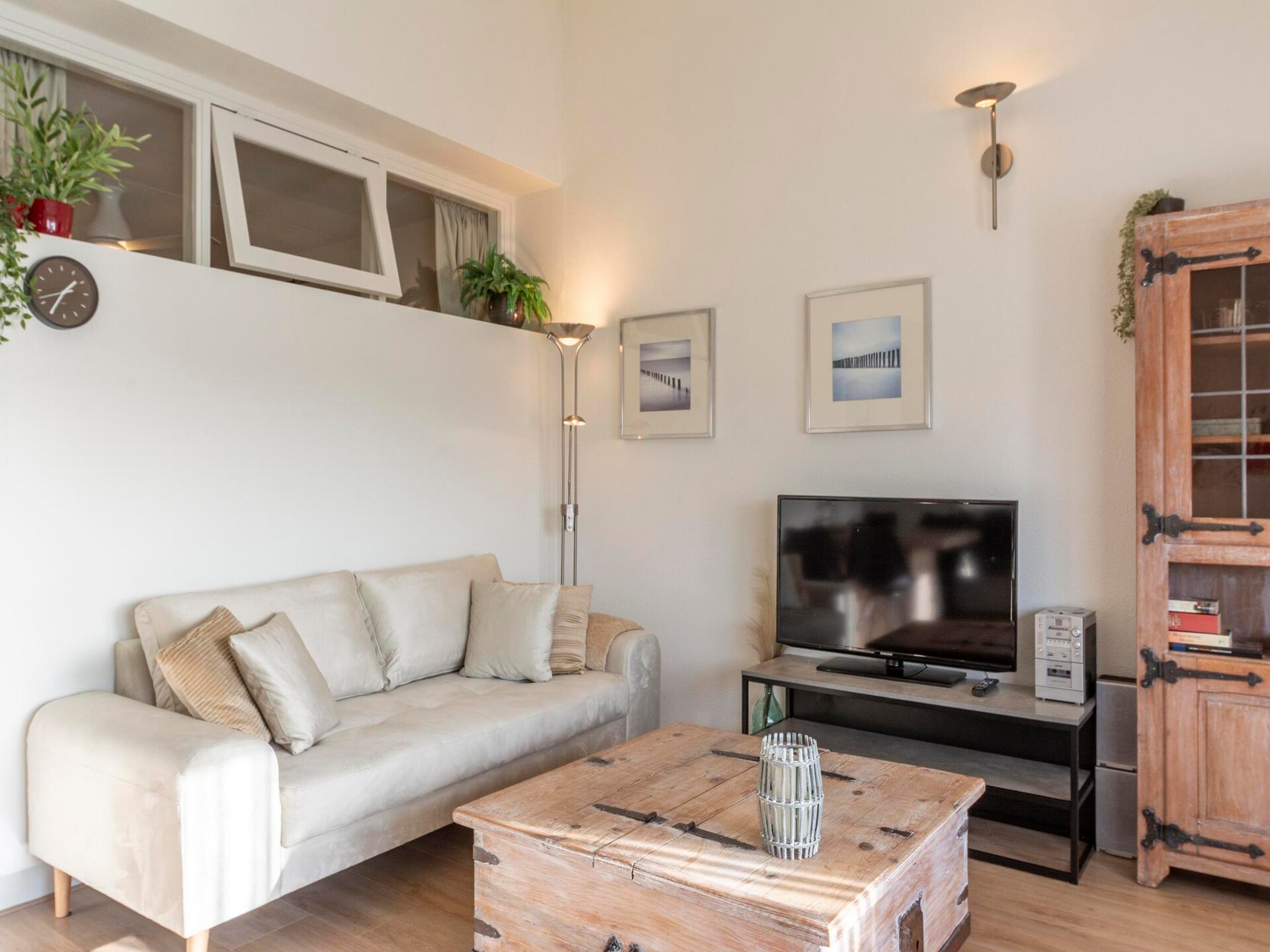 Strandslag 217: Licht appartement met Frans balkon in Julianadorp - foto 12