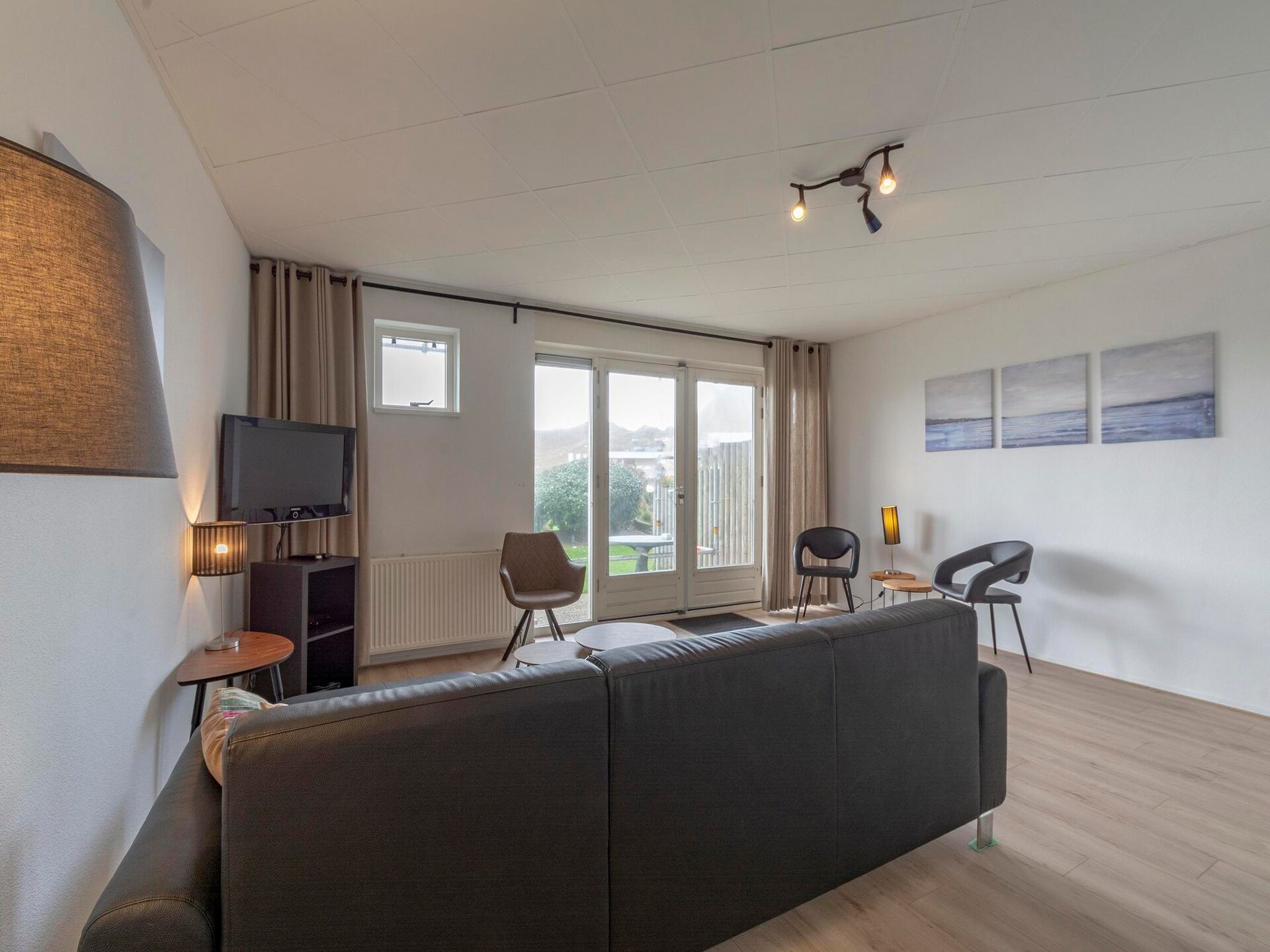 Modern appartement in Julianadorp aan Zee met duinuitzicht, 1,2km van strand - foto 8