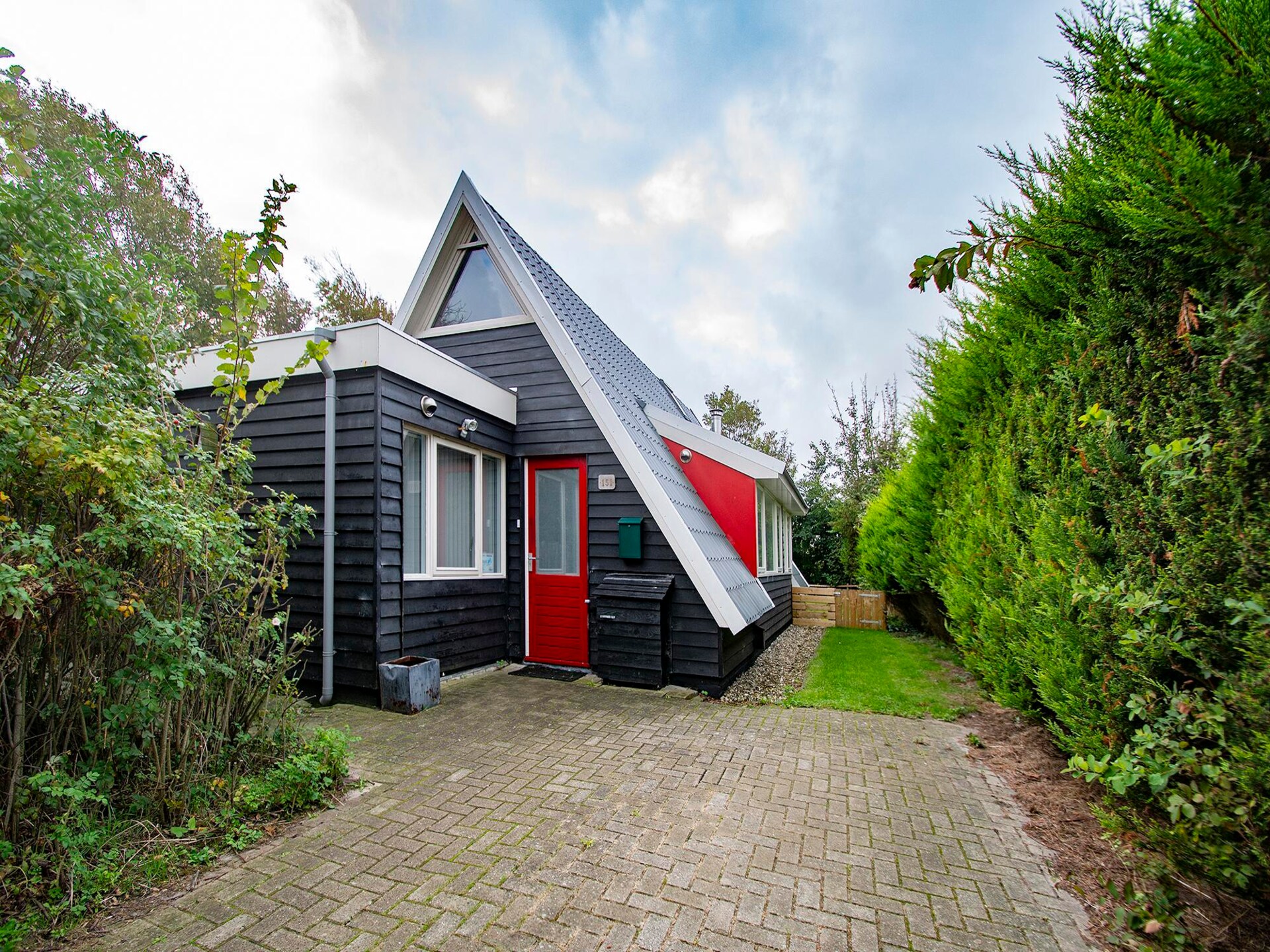 Villa Matisse: stijlvol familiehuis met omheinde tuin bij strand Callantsoog - foto 7