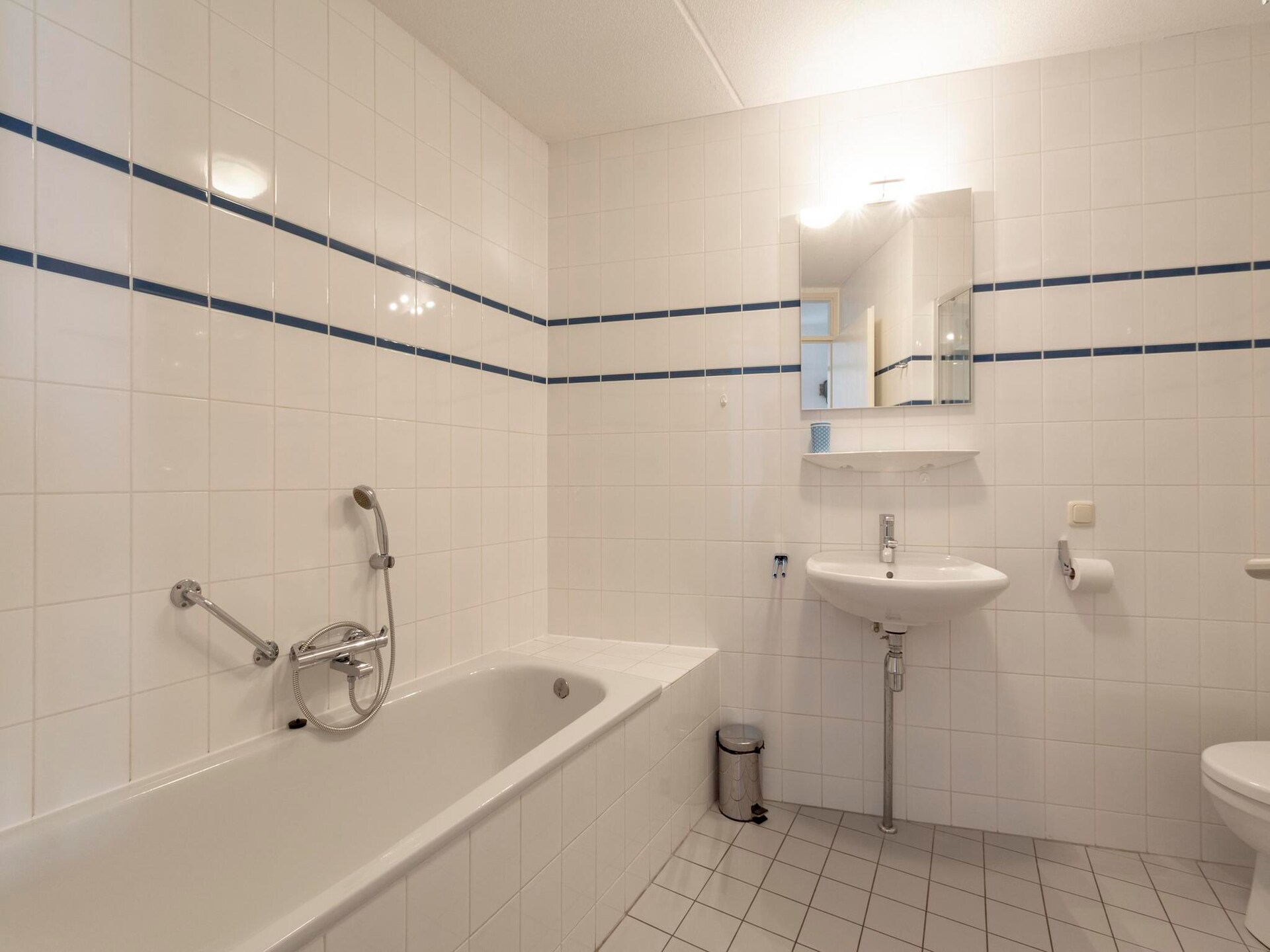 Modern appartement op loopafstand van het strand in Julianadorp aan Zee - foto 18