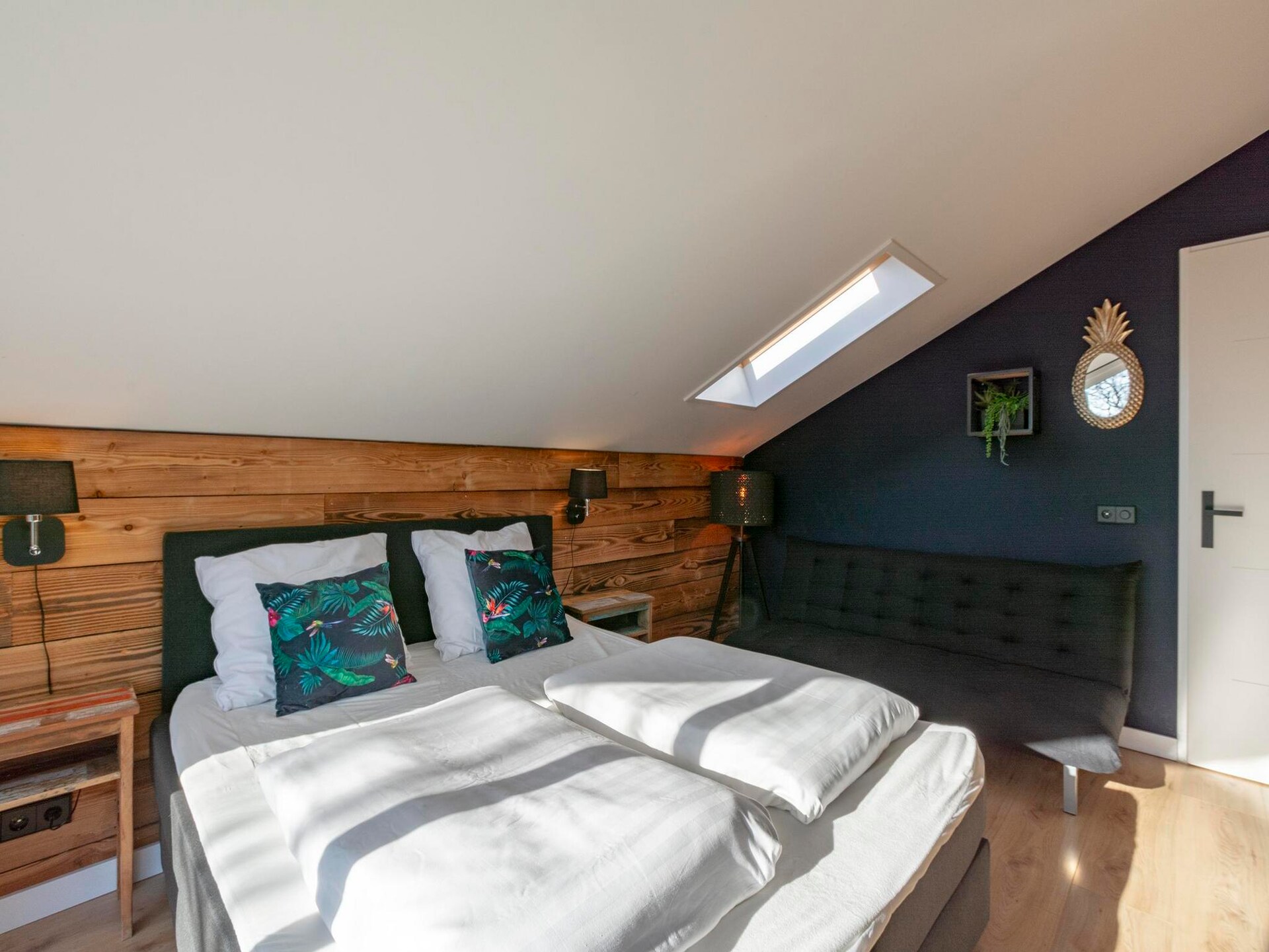 Luxe Villa Keizerskroon: modern comfort op 1,2 km van het Noordzeestrand - foto 24