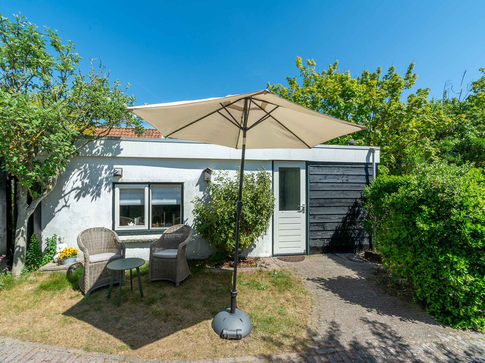De Bunker: uniek vakantieverblijf in hartje Callantsoog, 300m van strand - foto 12