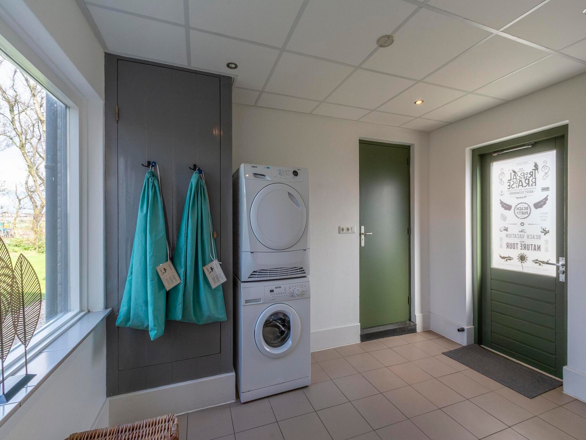 Villa Zuidwester: Ruime familievilla met haard bij strand Callantsoog - foto 34