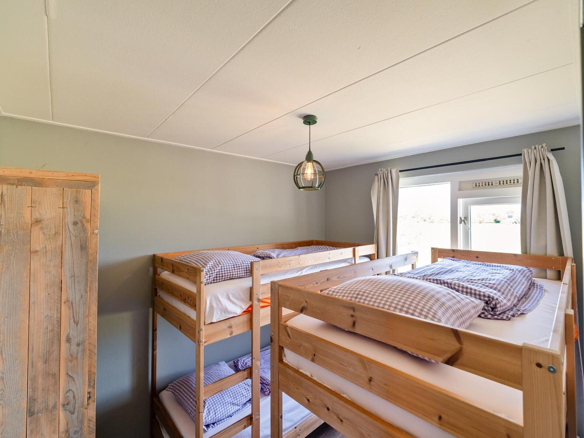 Op 1,2 km van het strand: Ruime villa voor 18 personen in Callantsoog - foto 30