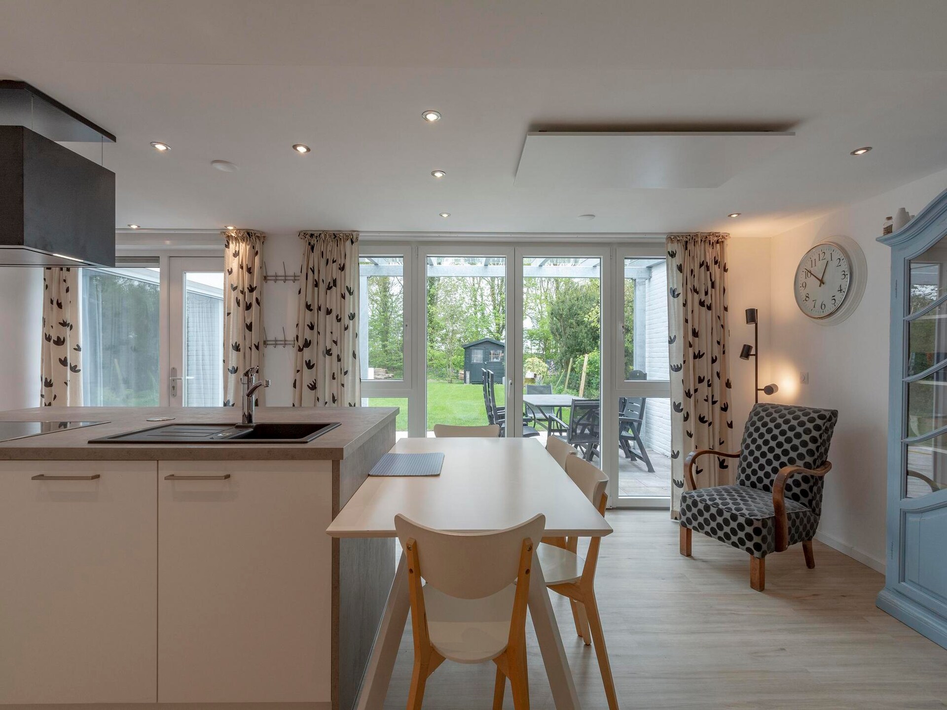 Duinland 126 Kleine Mia: moderne bungalow bij strand en duinen - foto 8