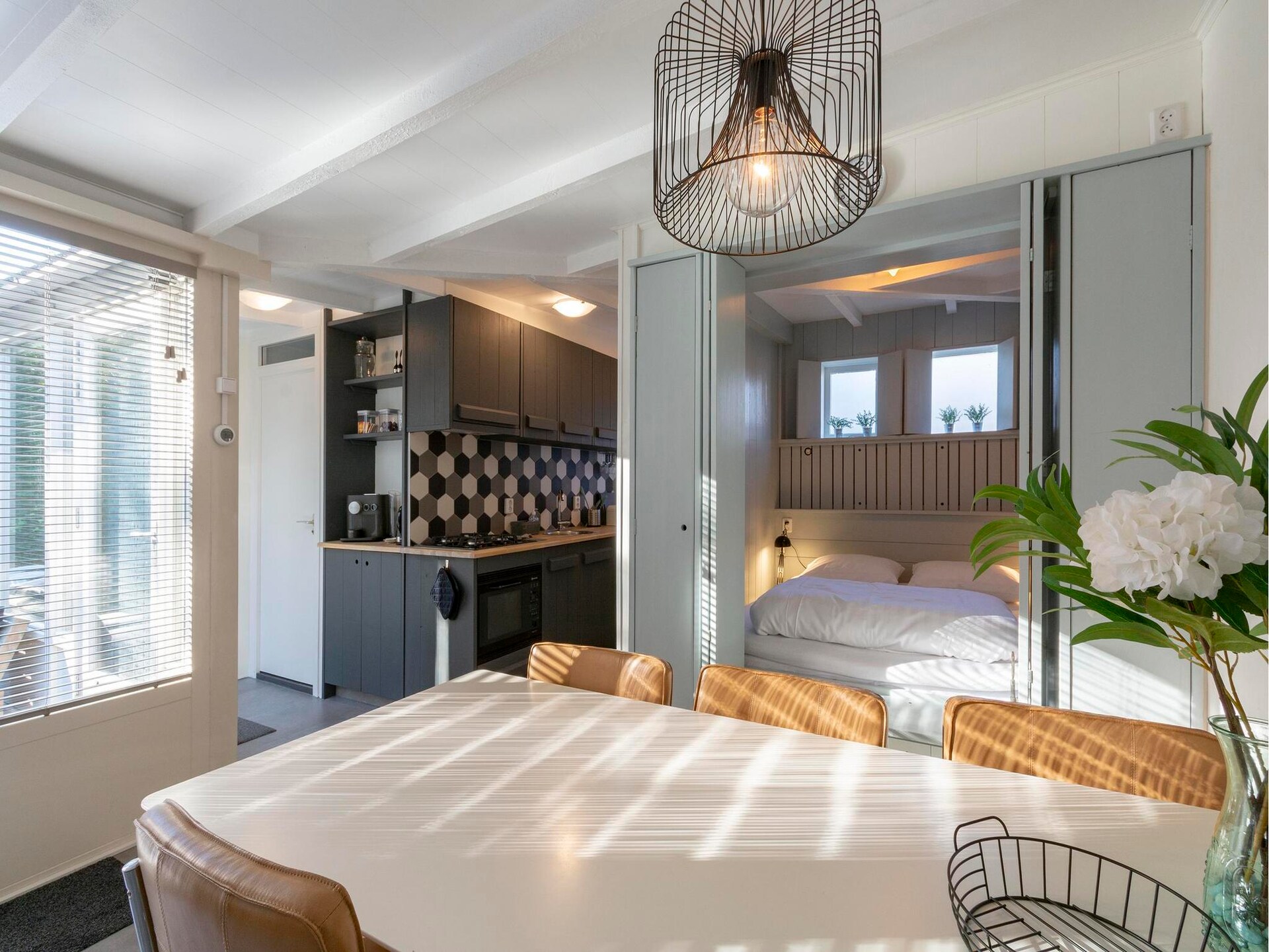 Gezellige vrijstaande bungalow bij Sint Maartenszee, 4 km van het strand - foto 13