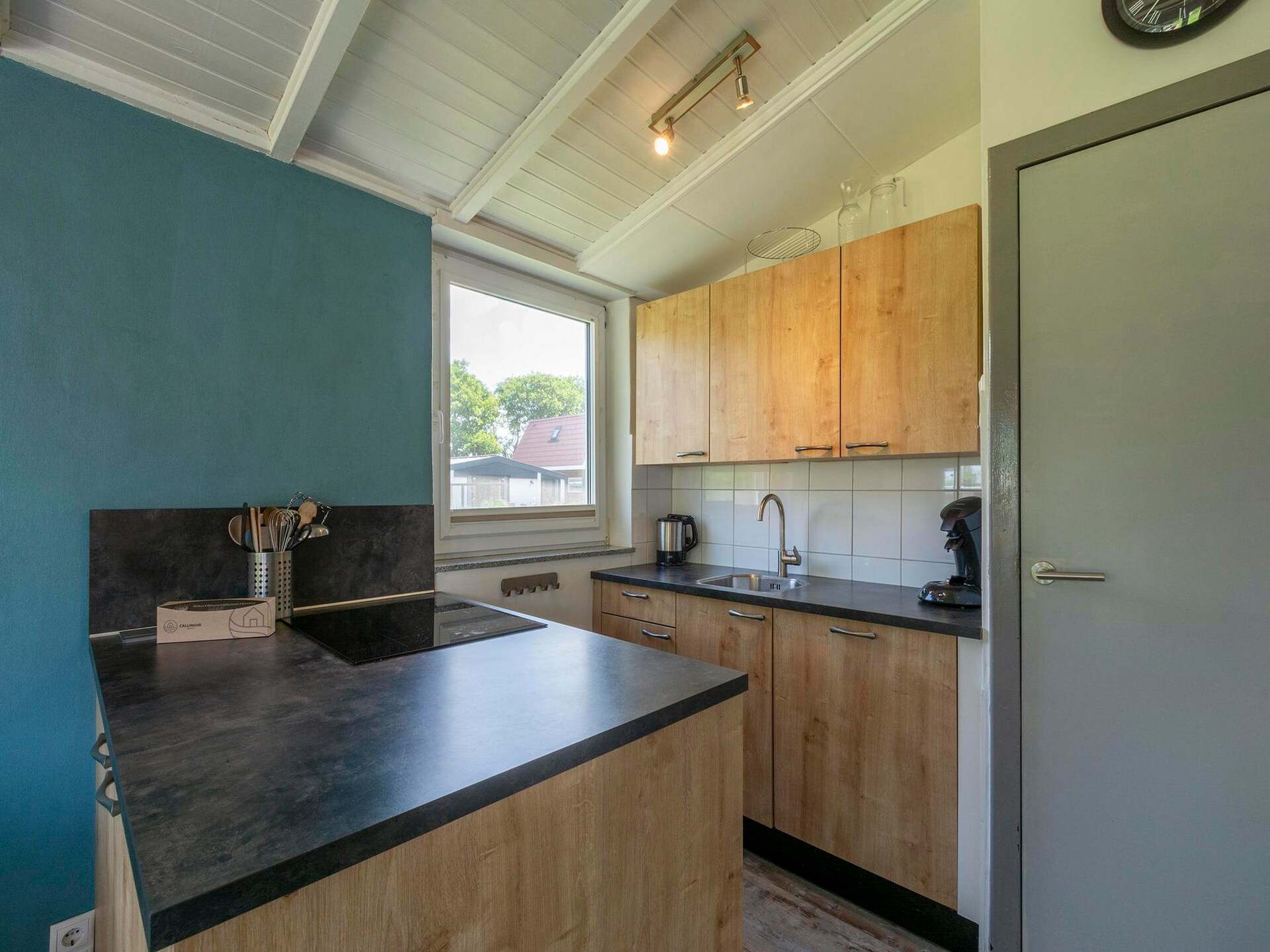 Energiezuinige vakantiebungalow met omheinde tuin in autovrij park Callantsoog - foto 14