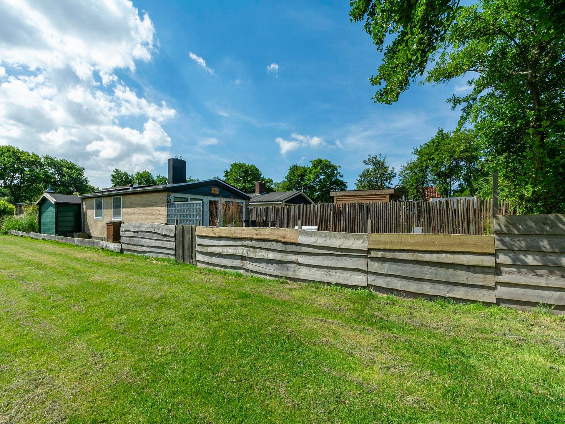 Energiezuinige vakantiebungalow met omheinde tuin in autovrij park Callantsoog - foto 24