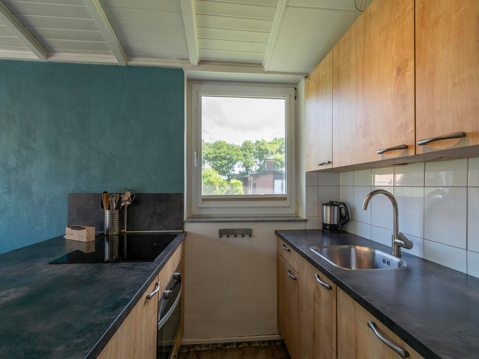 Energiezuinige vakantiebungalow met omheinde tuin in autovrij park Callantsoog - foto 3