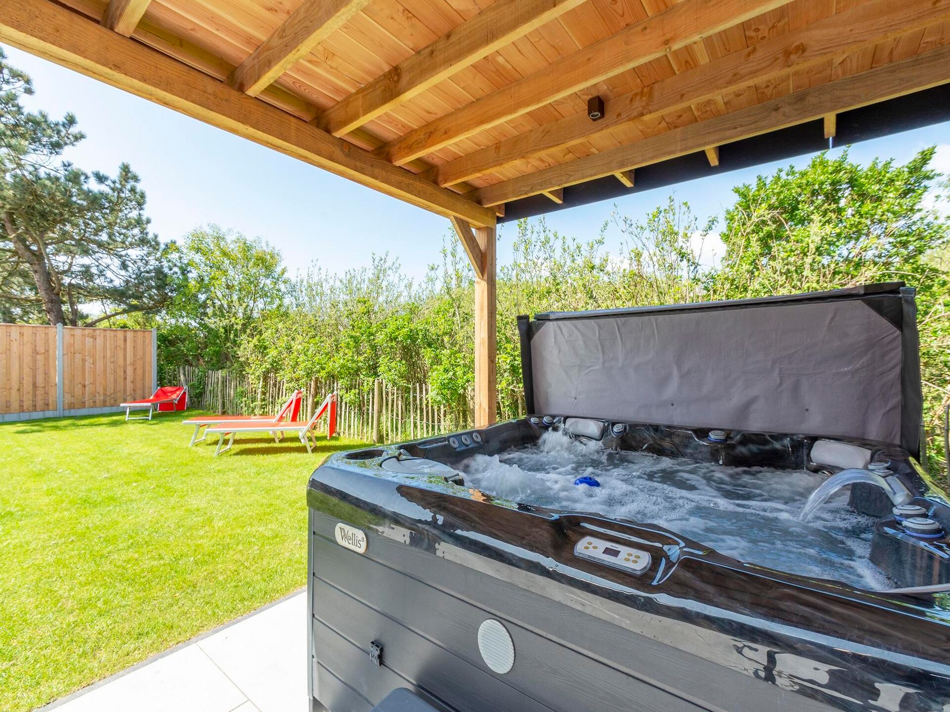Wellness Villa Lotje: luxe villa met jacuzzi en sauna op 250m van het strand - foto 8