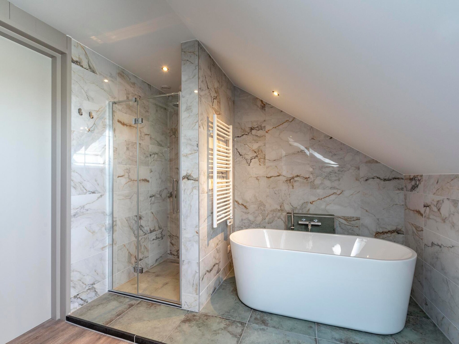Wellness Villa Lotje: luxe villa met jacuzzi en sauna op 250m van het strand - foto 22