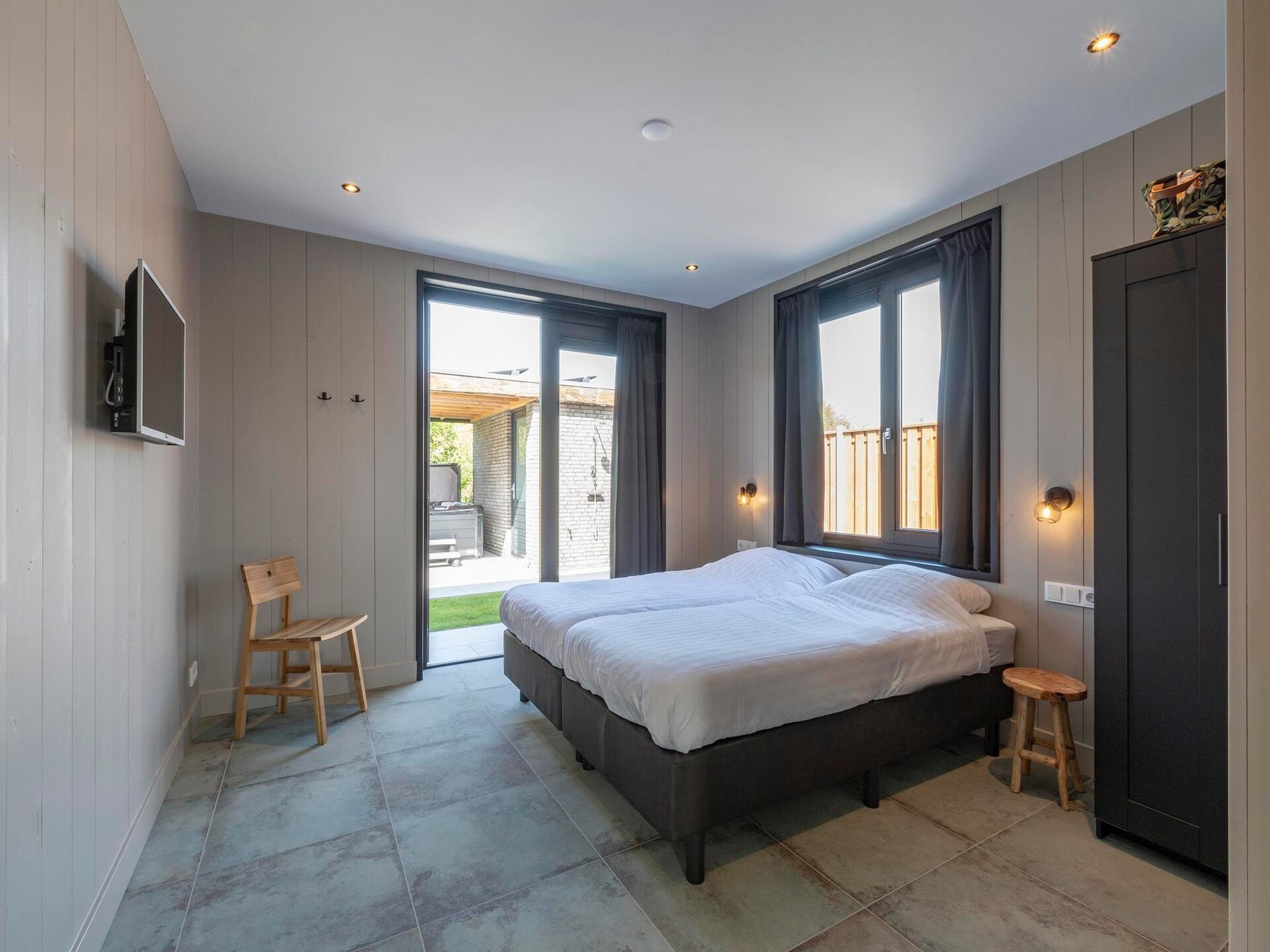 Wellness Villa Lotje: luxe villa met jacuzzi en sauna op 250m van het strand - foto 5