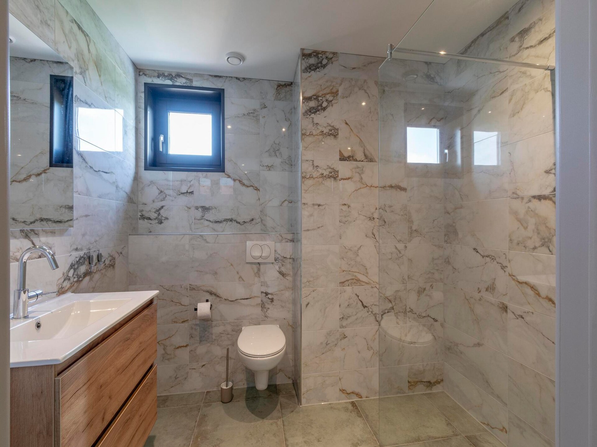 Wellness Villa Lotje: luxe villa met jacuzzi en sauna op 250m van het strand - foto 25