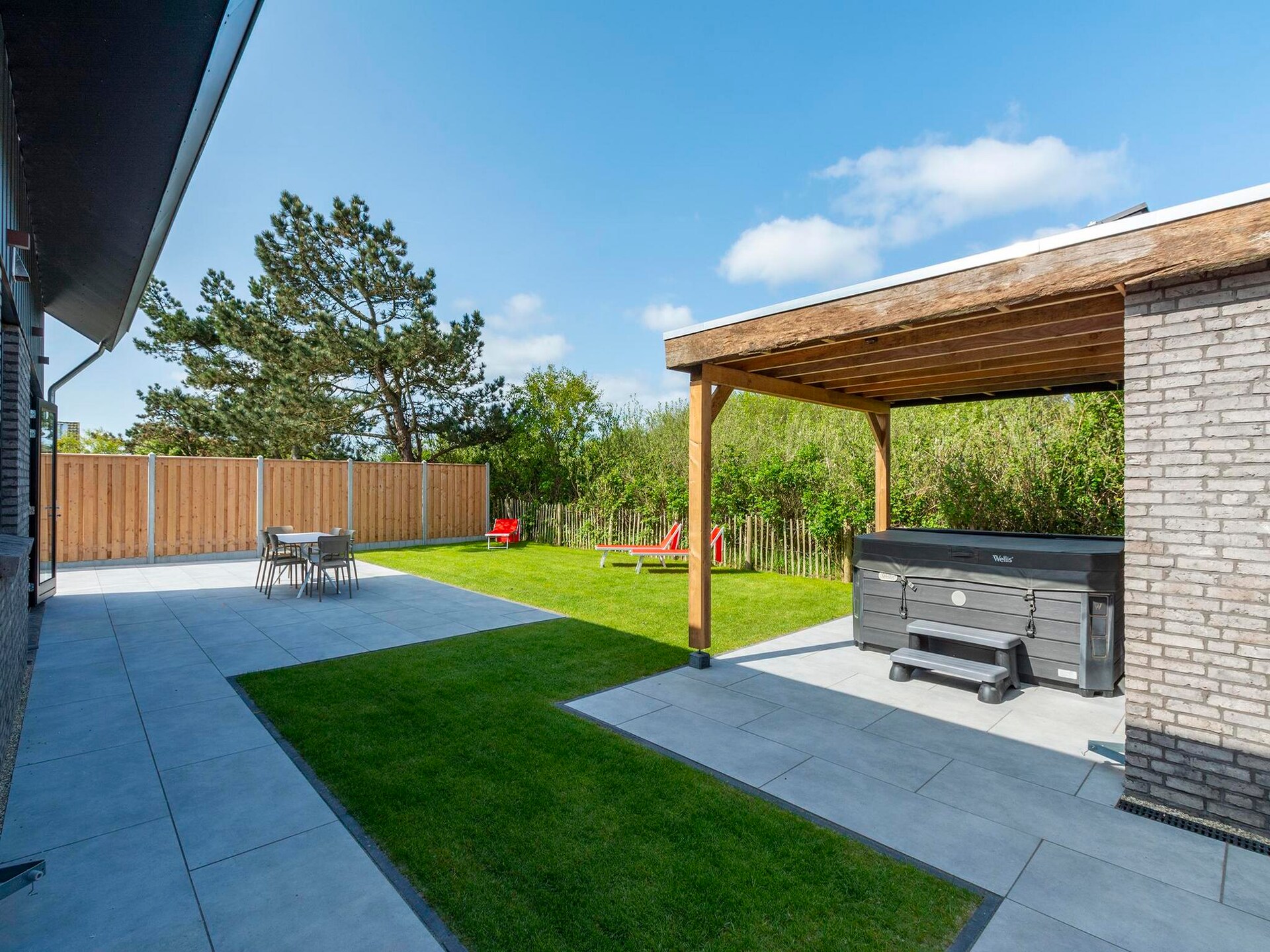 Wellness Villa Lotje: luxe villa met jacuzzi en sauna op 250m van het strand - foto 27