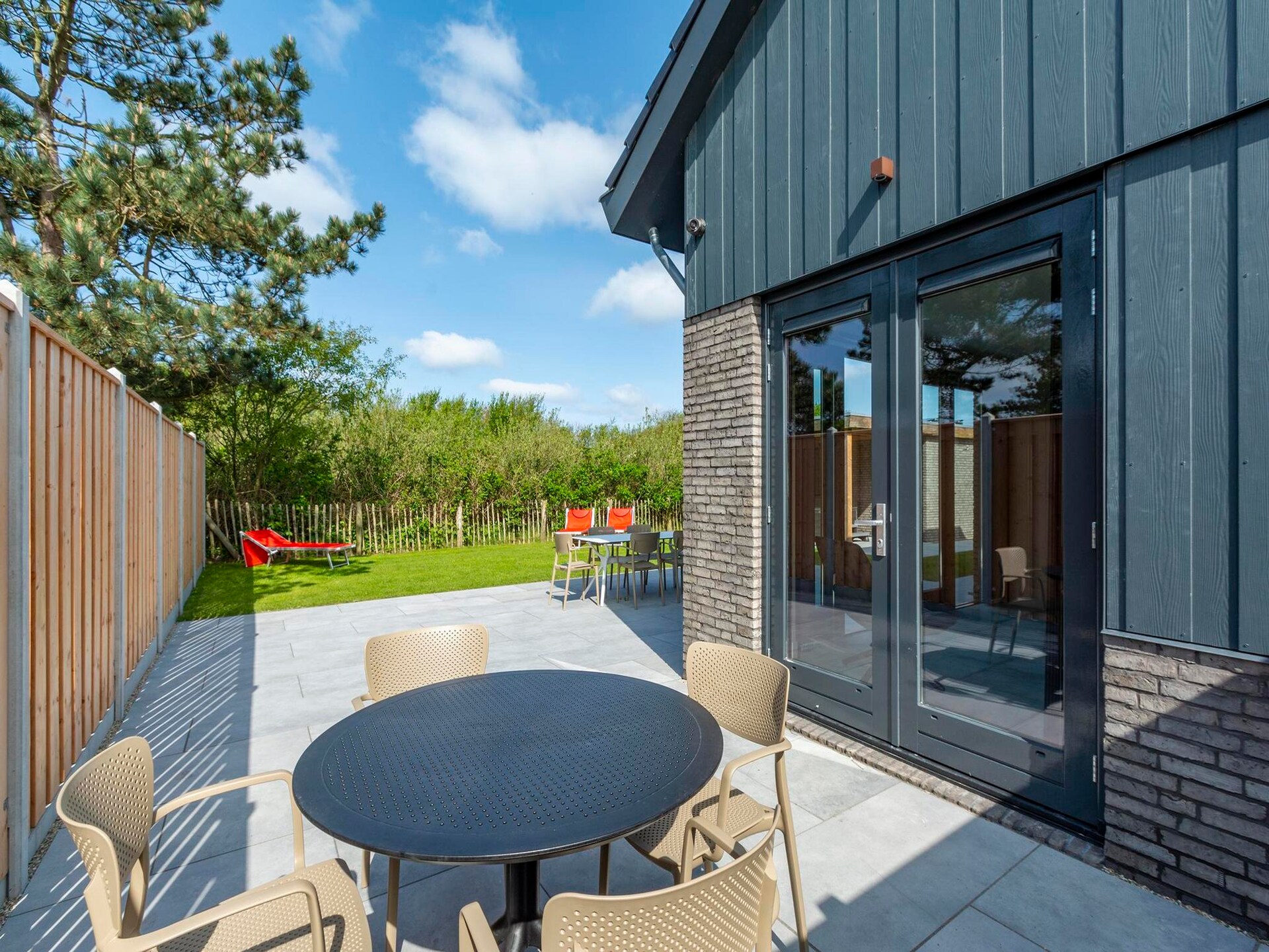 Wellness Villa Lotje: luxe villa met jacuzzi en sauna op 250m van het strand - foto 26