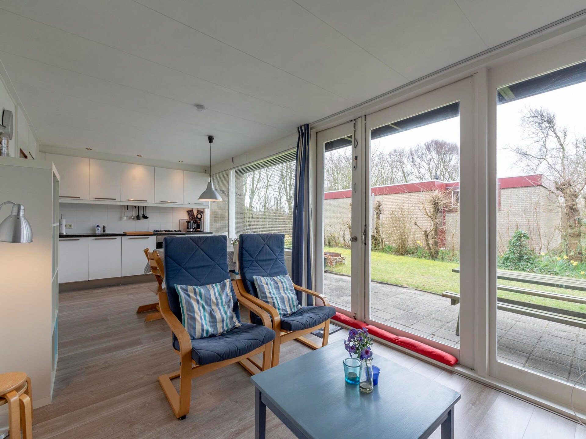 Vrijstaande familiebungalow bij strand van Callantsoog, autovrij park - foto 8