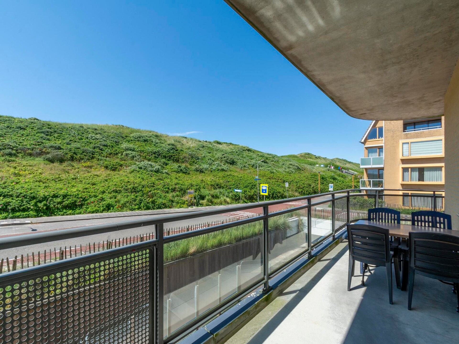 Wijde Blick 112: Modern appartement op 250m van het strand in Callantsoog - foto 22