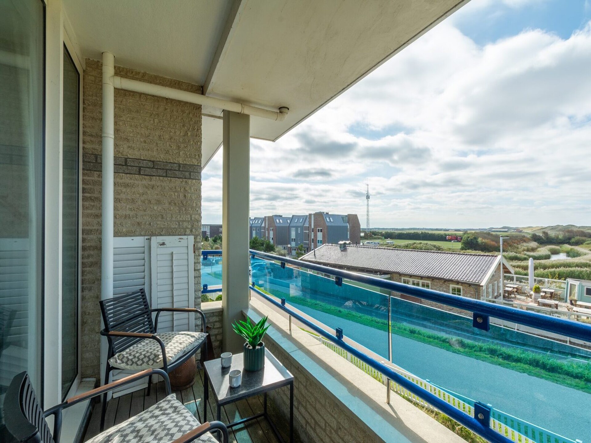 Stijlvol strandappartement op 10 meter van de Noordzee in Callantsoog - foto 9