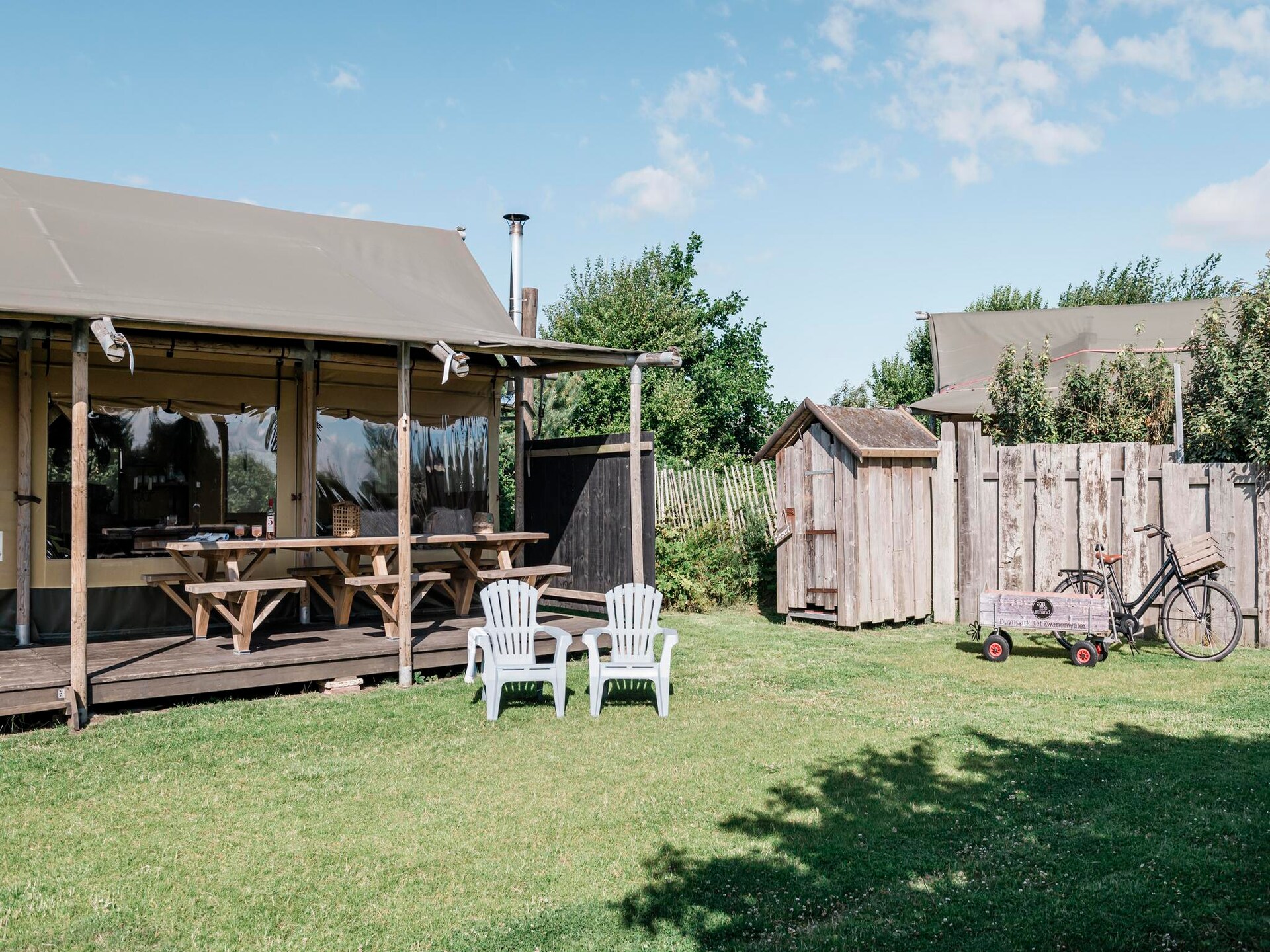 Wood Lodge Duynpark: Luxe kamperen bij strand Callantsoog - foto 7